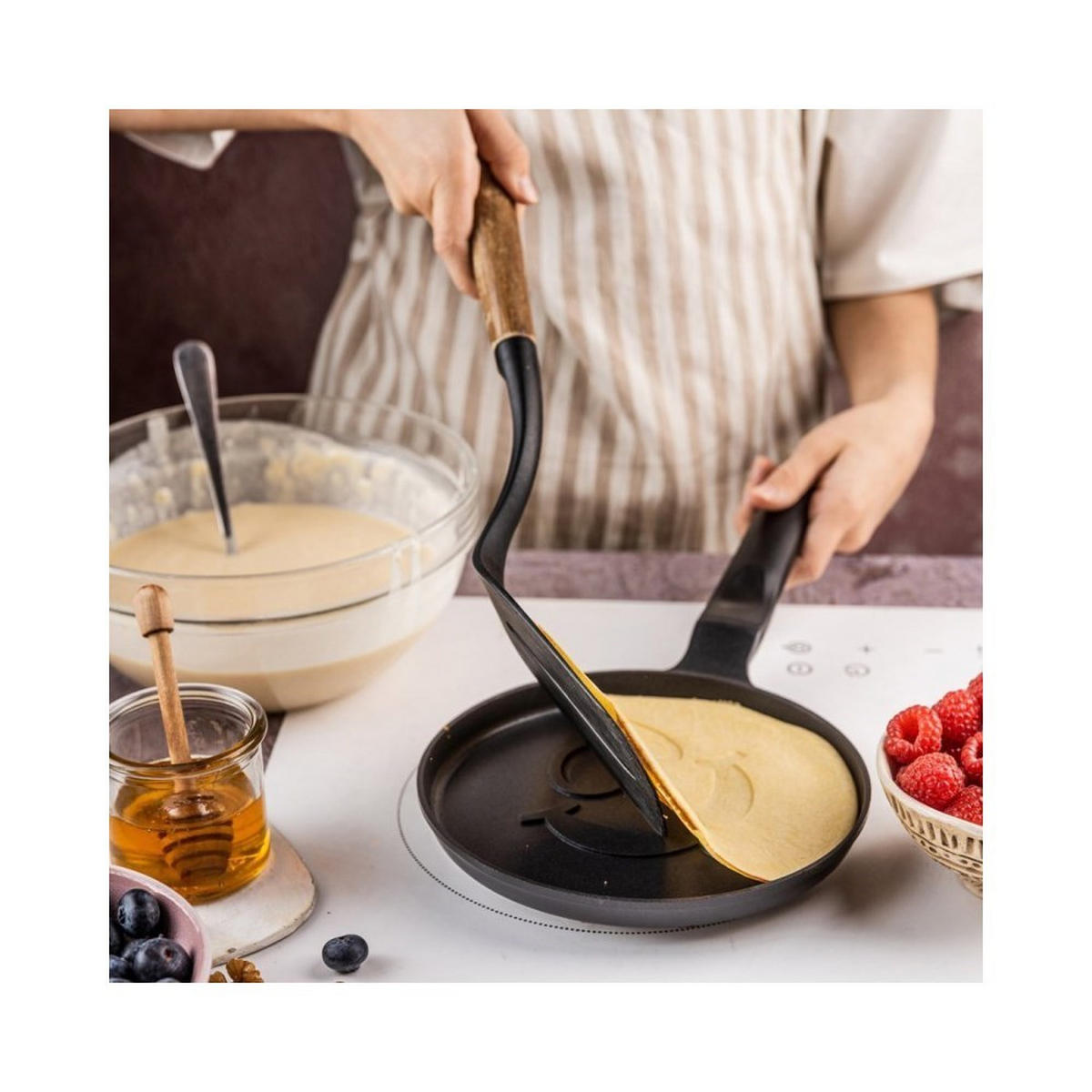 CRÊPEPFANNE Schwarz 18/18/1.8 cm KB7971 - Schwarz, Metall (18cm) - Klausberg 