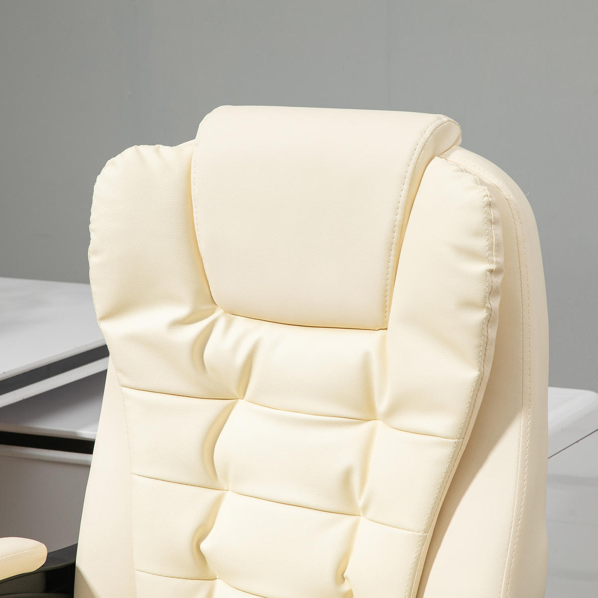 CHEFSESSEL Bürostuhl mit Fußstütze, Schreibtischstuhl mit Neigefunktion Creme - Creme, Leder (69/117/64.5cm) - HOMCOM