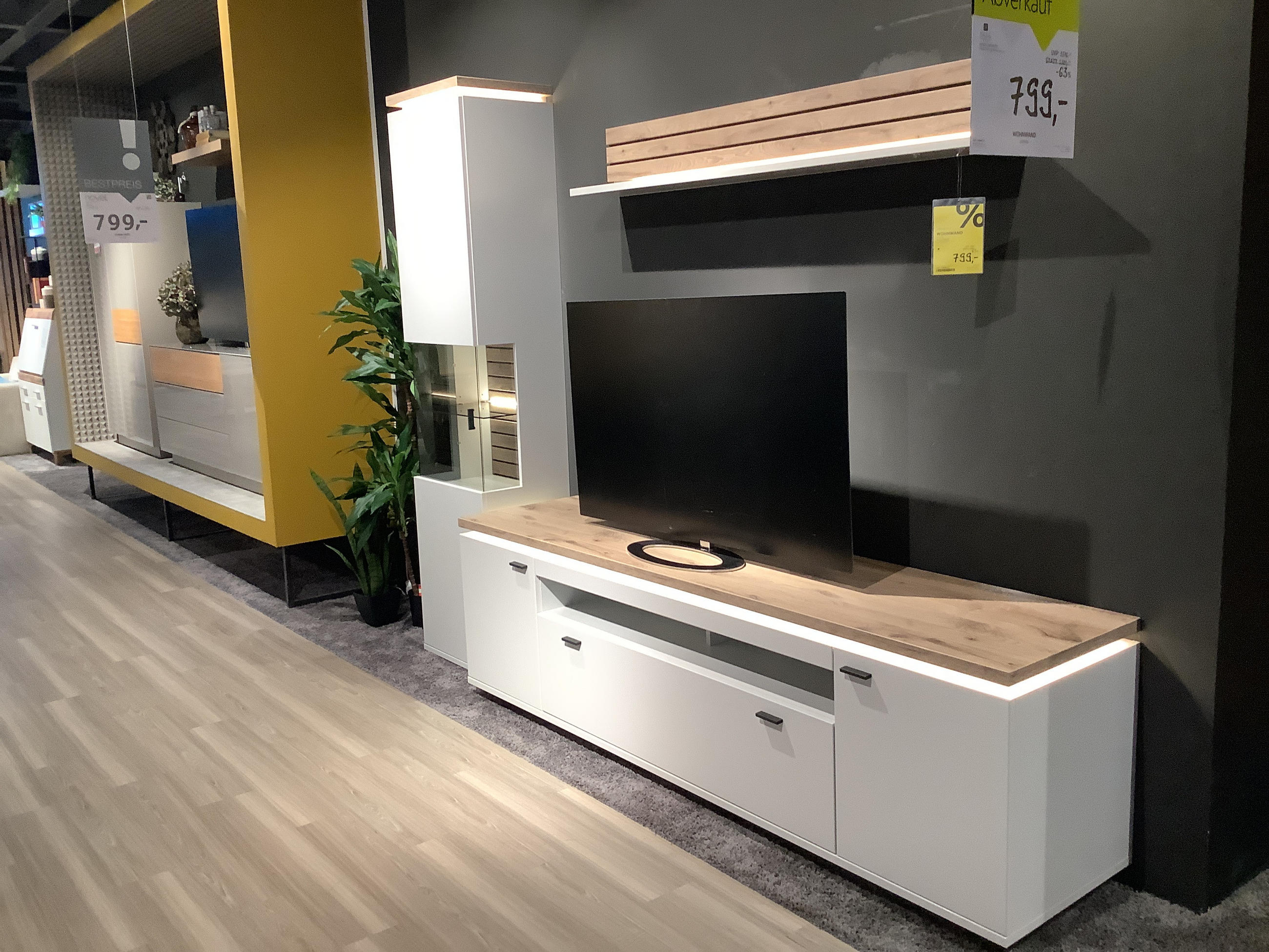 Wohnwand Estepona - Stylife