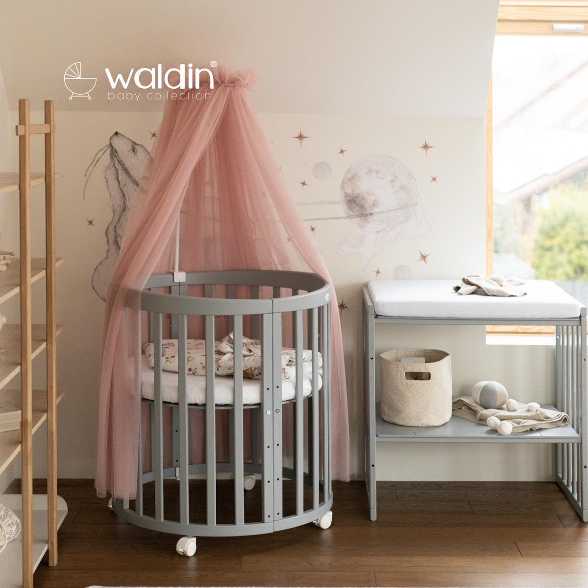 BABYBETT GREY OVAL 7in1 mit Matratze und Himmelset - Rosa/Grau, Holz/Textil