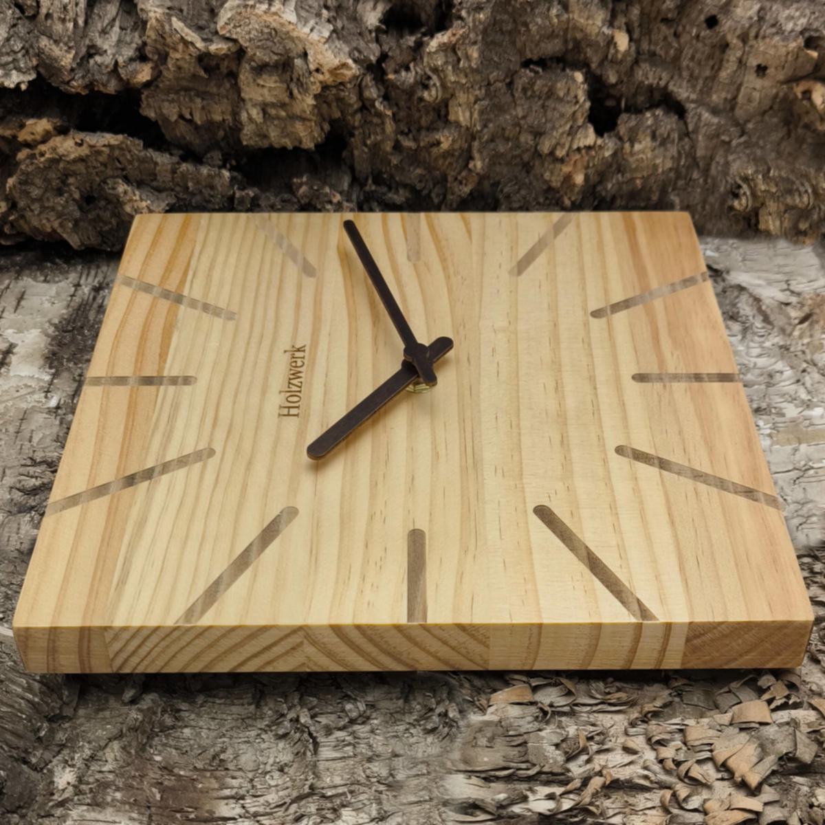 WANDUHR Holz Designer eckige EBERSBERG Loft Wand Uhr, beige - Beige, Holz/Metall (25/25/2cm) - Holzwerk