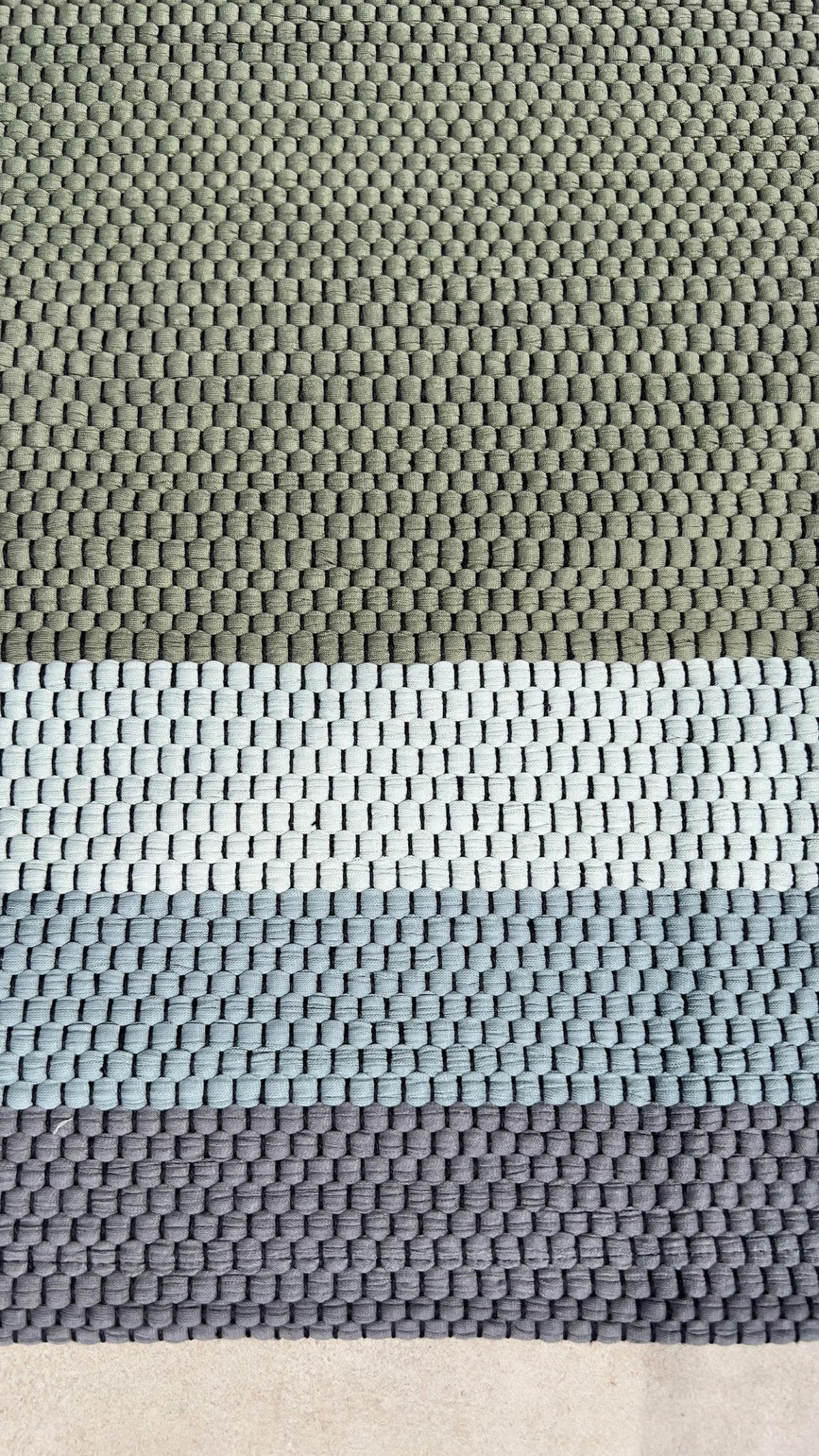 TEPPICH aus recycelter Baumwolle handgewebt grün - Grün, Naturmaterialien (140/200cm) - AFK Living