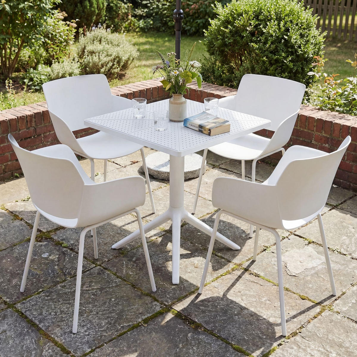 GARTENMÖBEL-SET Alma 4 Stühle 168x168x80cm Kunststoff Weiß Balkonset - Weiß, Kunststoff - DELUKE