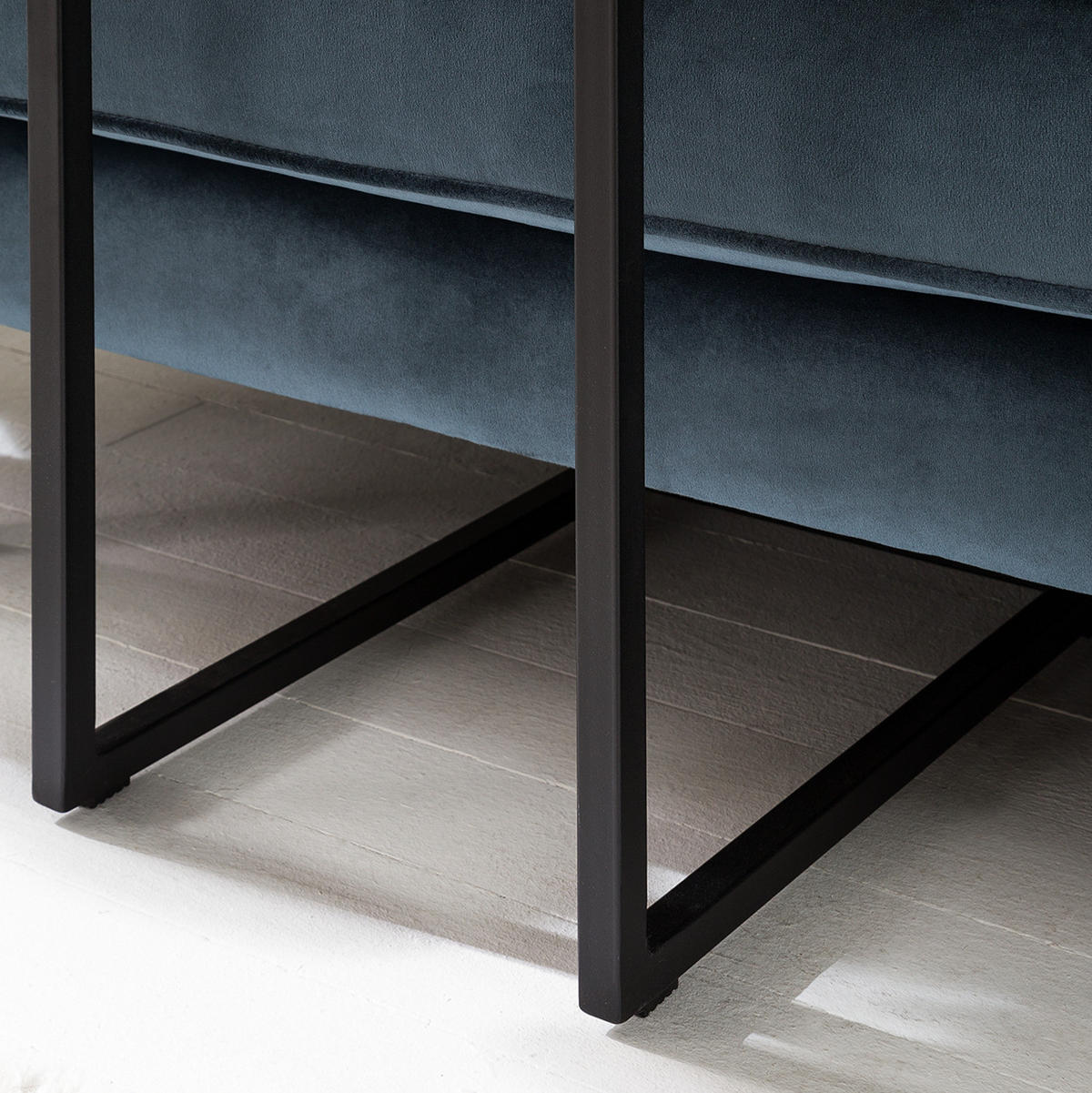 BEISTELLTISCH - Eiche massiv / Eisen - Eichefarben, Holz (30/45/60cm) - home24