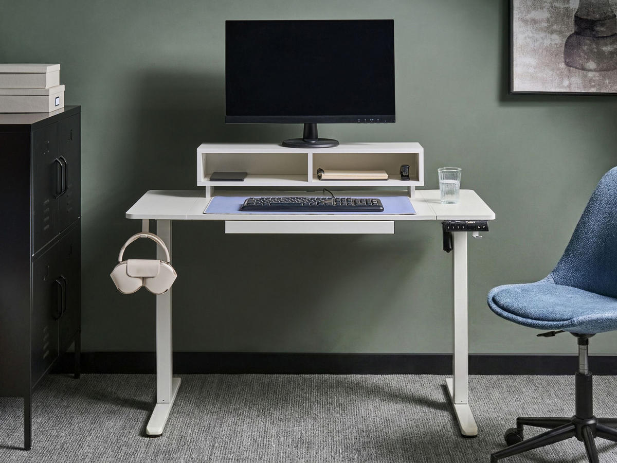 SCHREIBTISCH elektrisch höhenverstellbar 120/60 cm mit USB-Anschluss Weiß Lucama - Weiß, Holzwerkstoff/Metall (60/120/88cm) - Beliani
