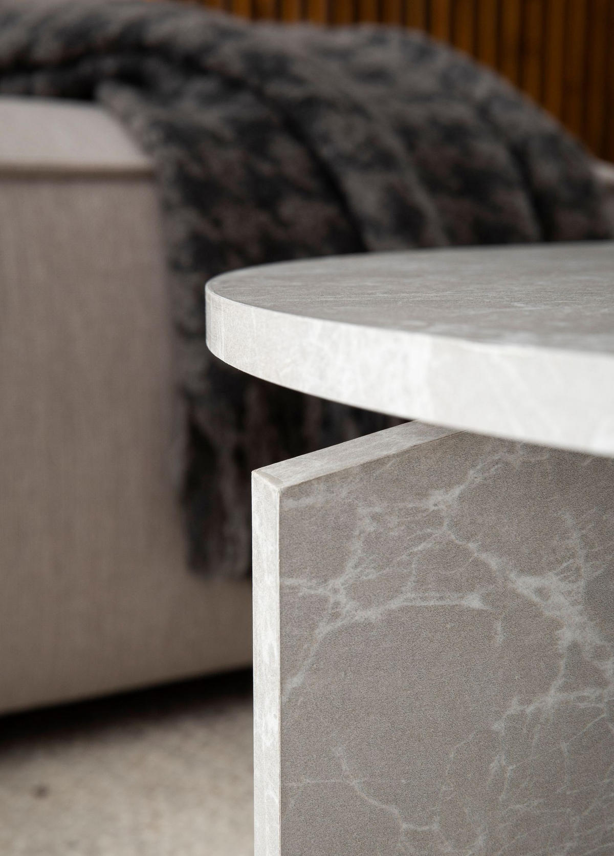 COUCHTISCH rund in Stein-Optik – modernes Design in Großformat, Beige 60x60x33 cm - Beige, Holz/Holzwerkstoff (60/60/33cm) - KADIMA DESIGN