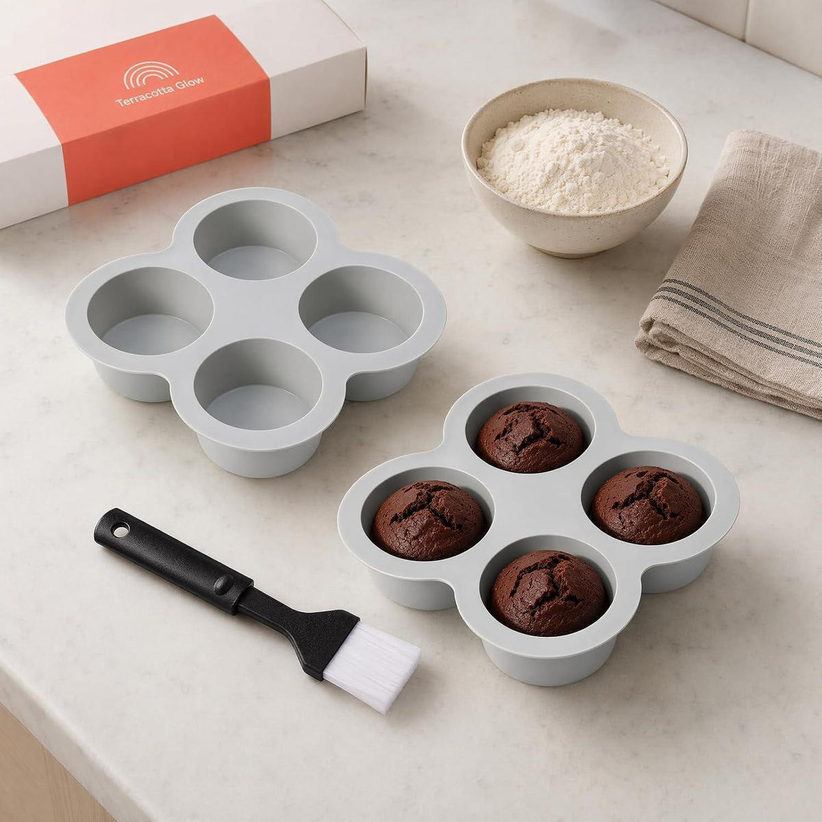 MUFFINFORM 2-teiliges Set mit Backpinsel Grau - Grau, Kunststoff (14/3/14cm)