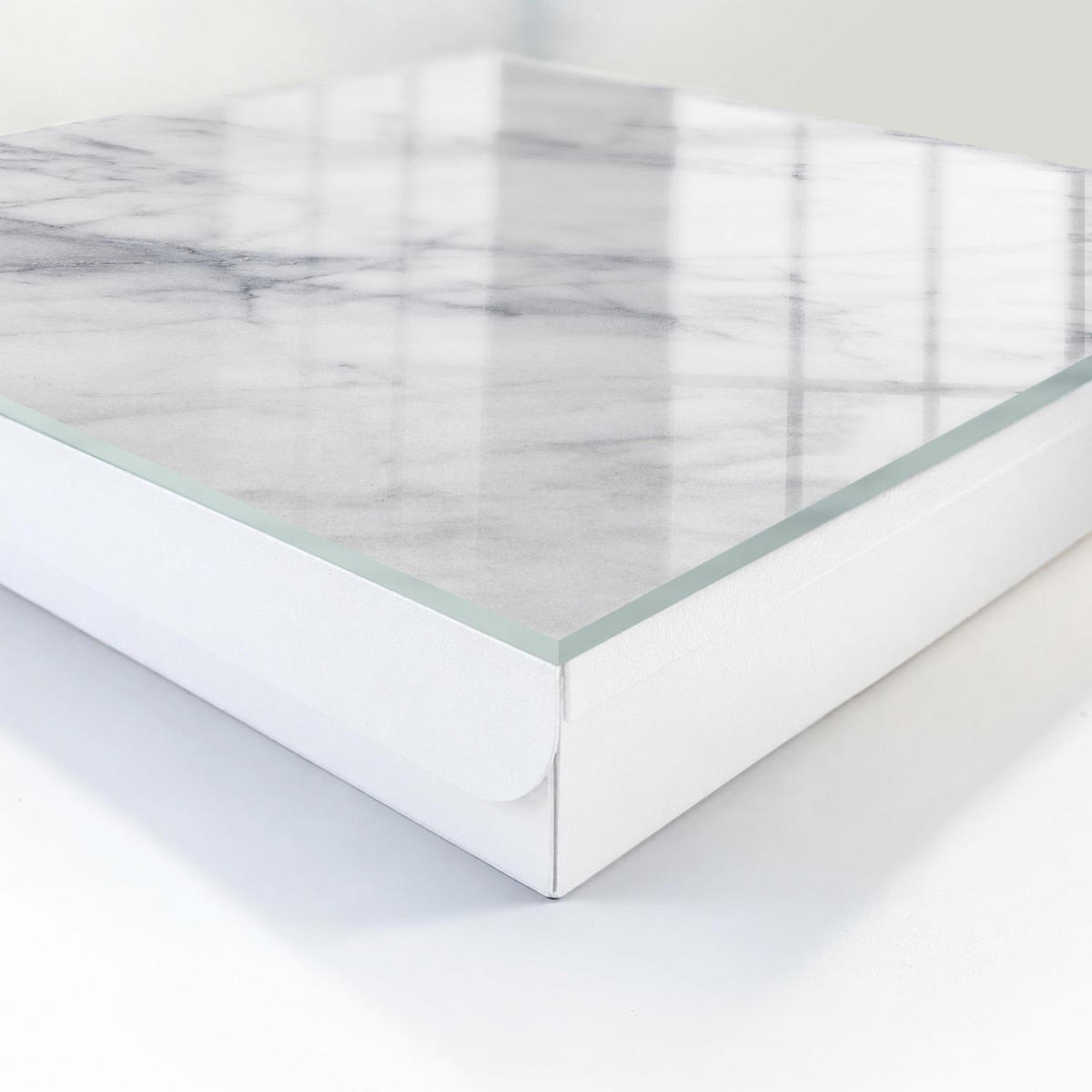 SCHLÜSSELBOX Weiß 30x30 cm – Türöffnung nach rechts - Marmor-Eleganz - Weiß, Metall (30/30/5cm) - TULUP
