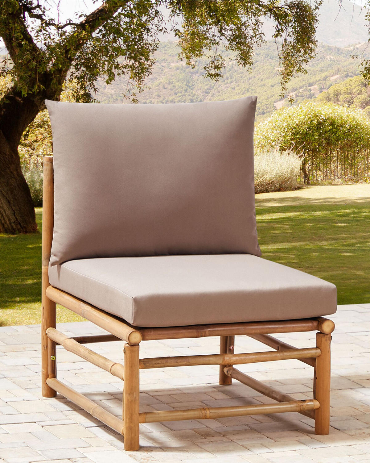 GARTENSTUHL Holz Taupe Cerreto - Hellbraun/Beige, Holz (55/80/67cm) - Beliani
