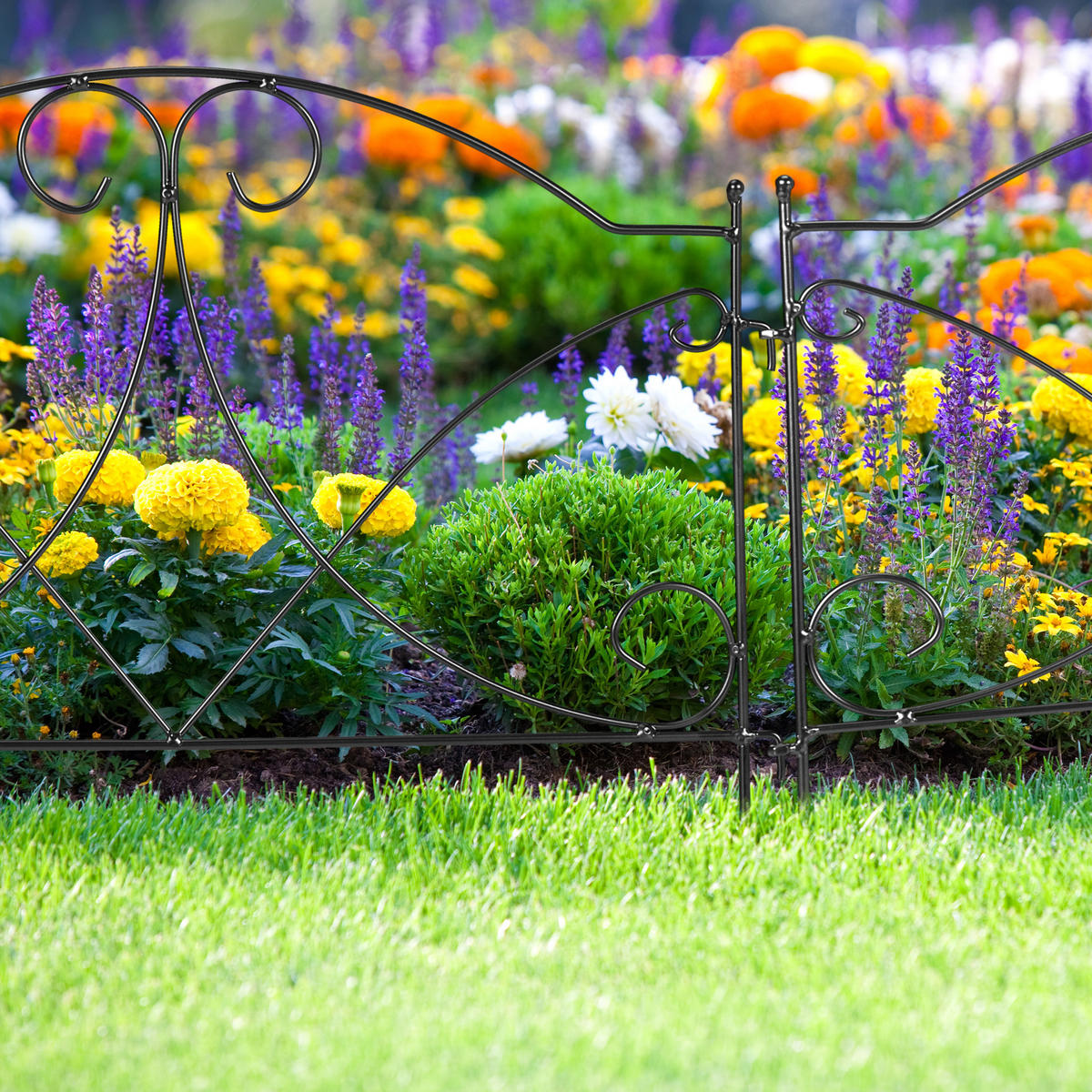 6XBEETZAUN - Schwarz, Metall (55/43/1cm) - Relaxdays