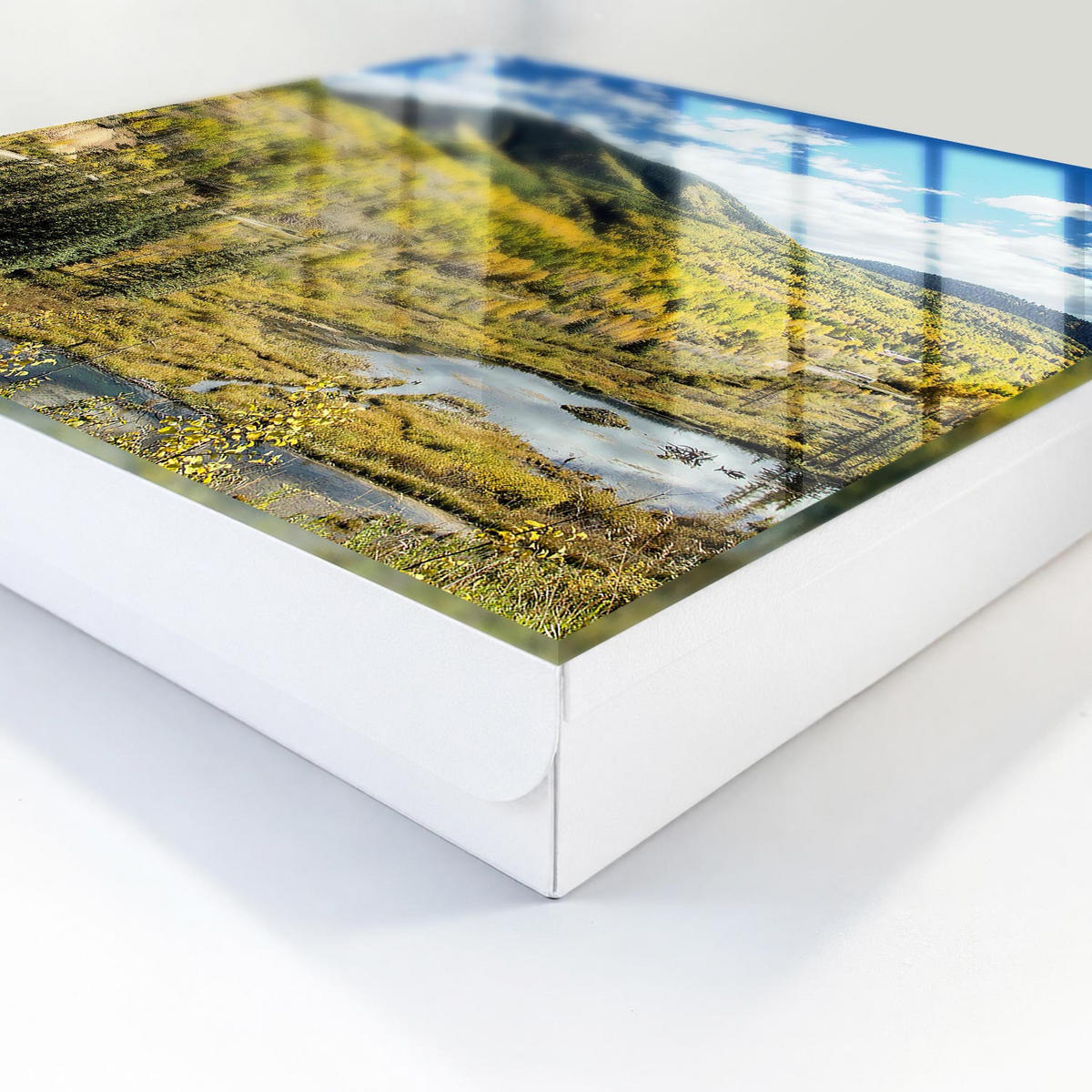 SCHLÜSSELBOX Weiß 30x30 cm – Türöffnung nach rechts - Herbstlandschaft - Grün, Metall (30/30/5cm) - TULUP