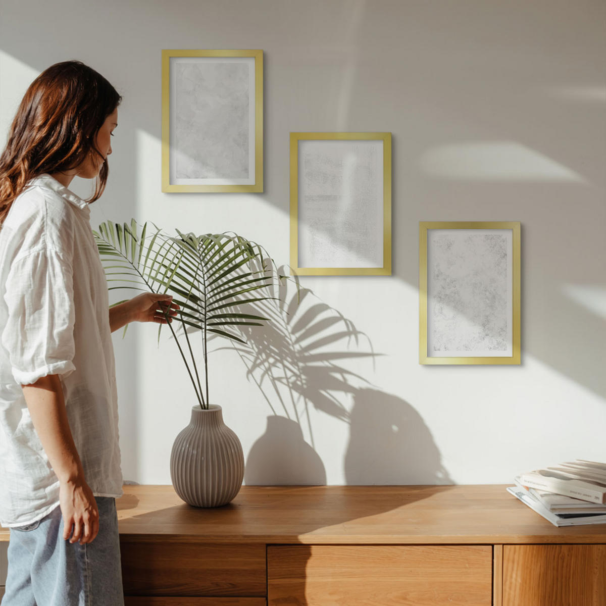 BILDER SET 3er Set - 20x30 cm Goldrahmen - Minimalistischer Hintergrund mit weißen Punkten - Goldfarben, Kunststoff (20/30cm) - TULUP