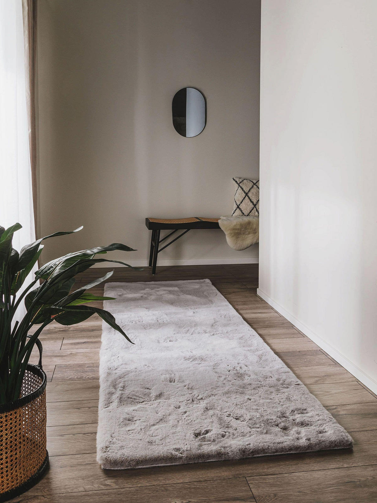 KUNSTFELL-TEPPICH Dave Grau 80x240 cm - Grau, Textil (80/240cm) - benuta Nest