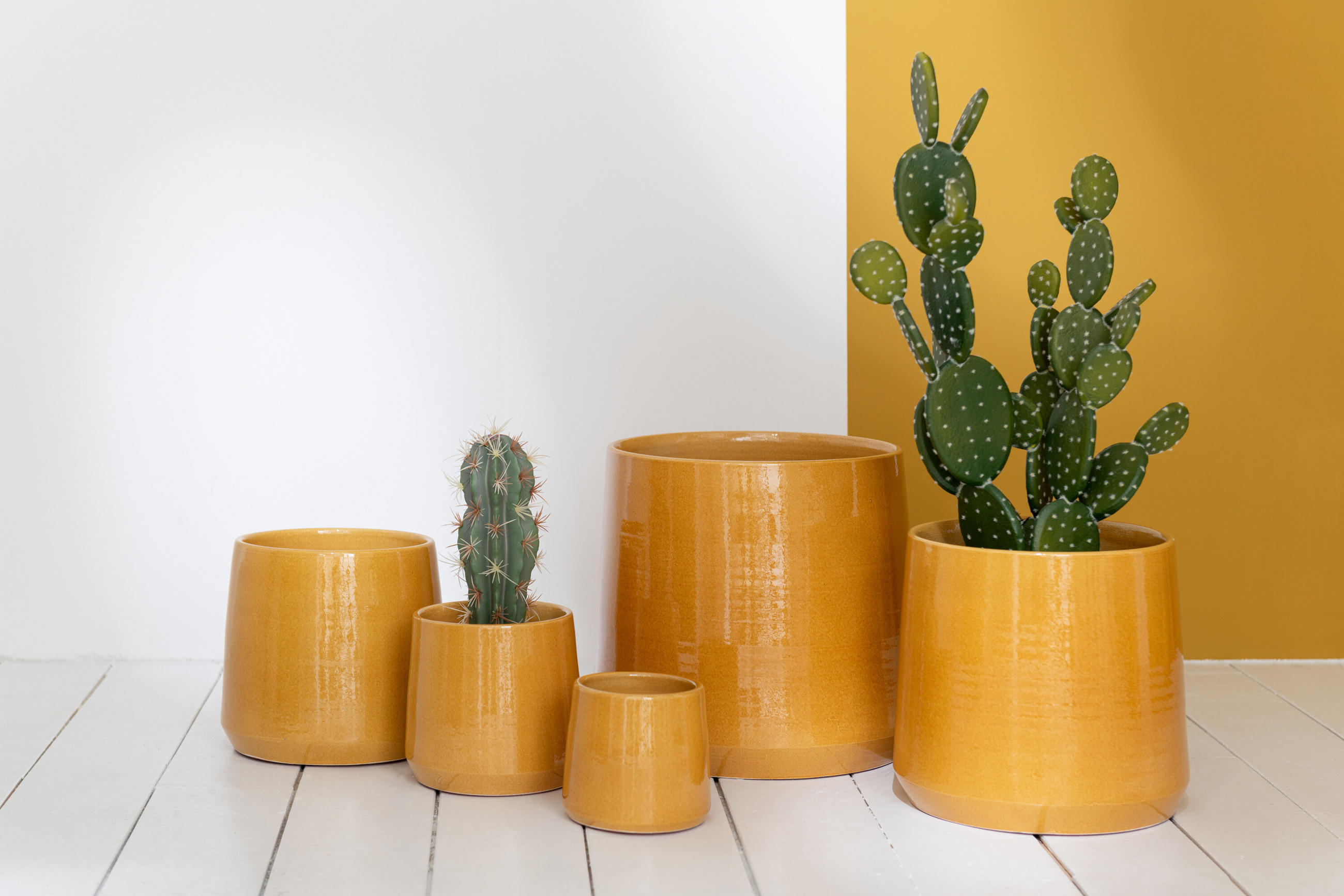 BLUMENTOPF RUND - Töpferei - Gelb - M - Ø 23 cm - Gelb, Keramik (23/22cm) - J-Line