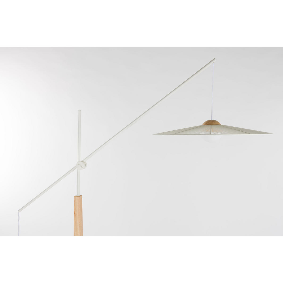 STEHLAMPE Belle Beige - Beige, Metall (180/65/200cm) - Zuiver