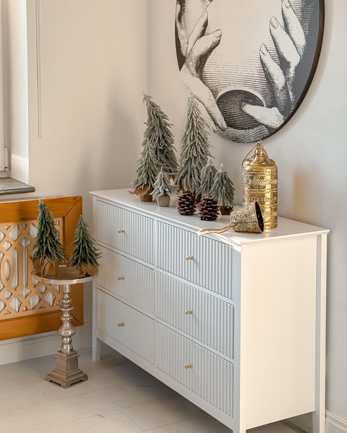 KOMODA s 6 zásuvkami Bílá Assisi - bílá, kompozitní dřevo (120/80/40cm) - Beliani