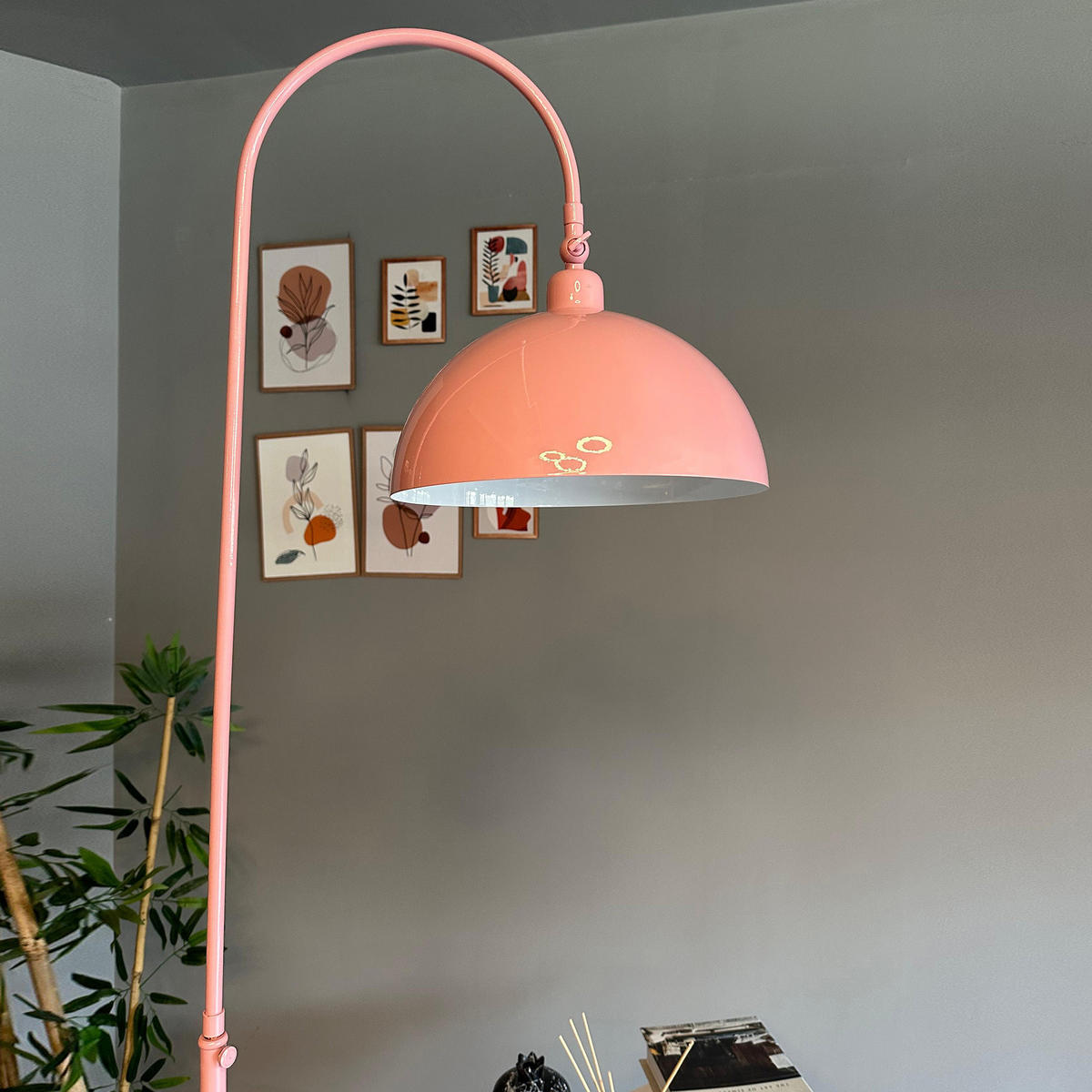 STEHLAMPE Gorkiede E27, verstellbarer Lampenschirm aus Metall - Pink, Metall (37/37/170cm) - Bamyum