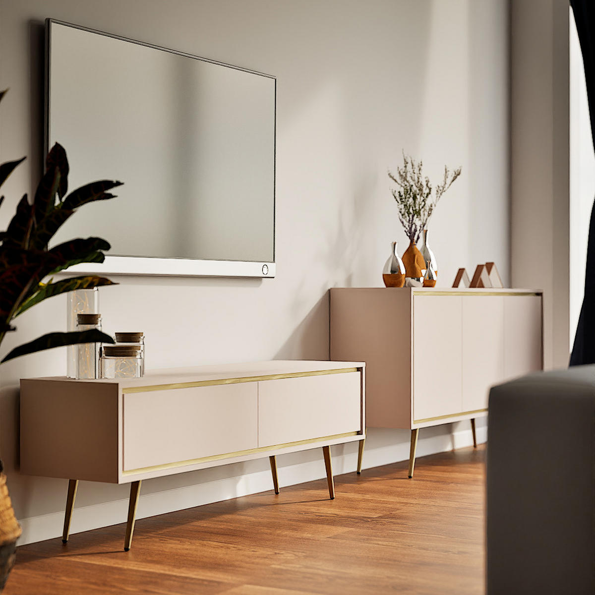 LOWBOARD Lori mit 2 Türen, Push-to-open-Öffnung, kaschmir - Kaschmir, Holzwerkstoff/Metall (150/40/40cm) - Beautysofa