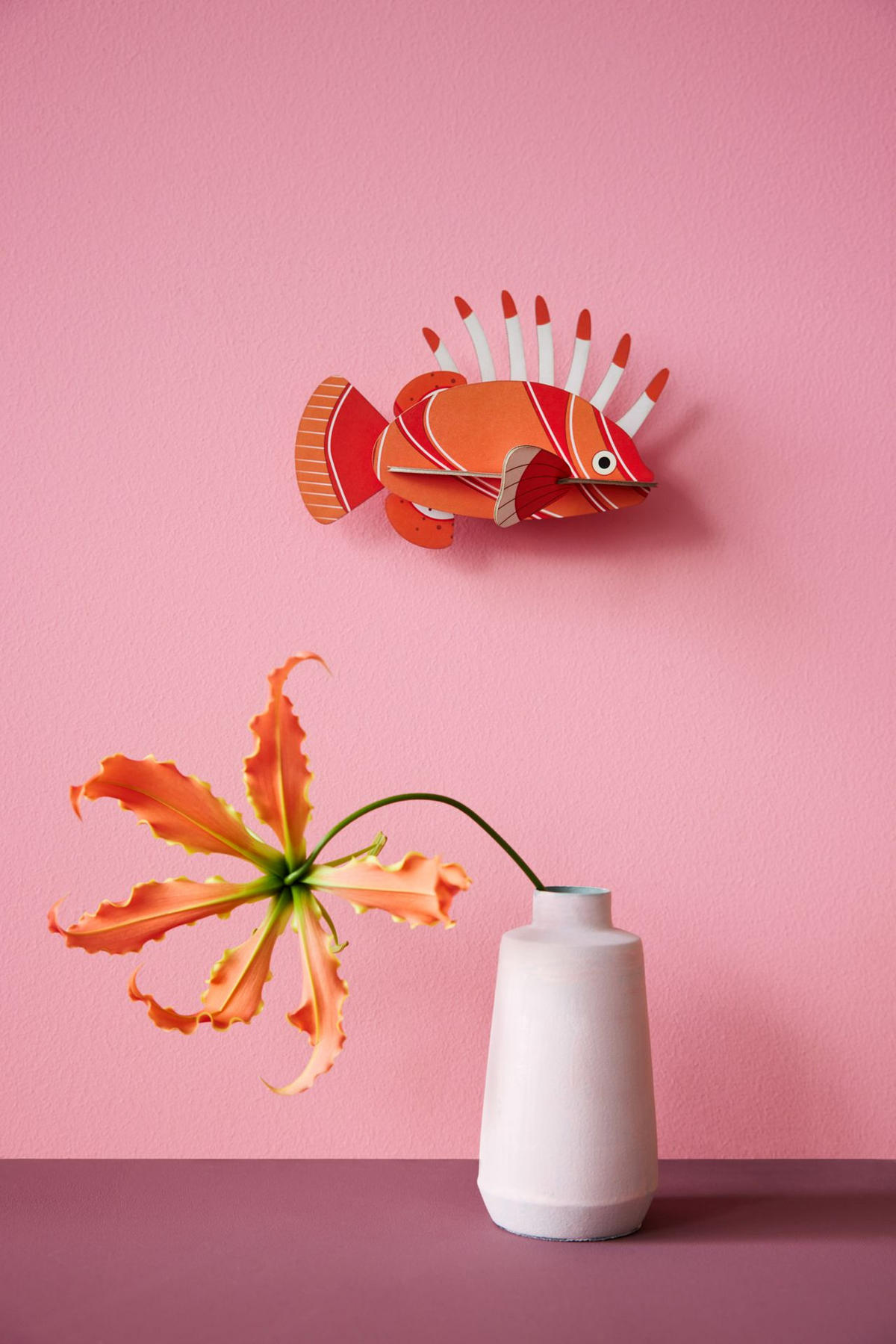 WANDDEKO Mutiger Rotfeuerfisch 6/9.7 cm - Multicolor, Wellpappe (6/9.7/14cm) - KUNSTLOFT