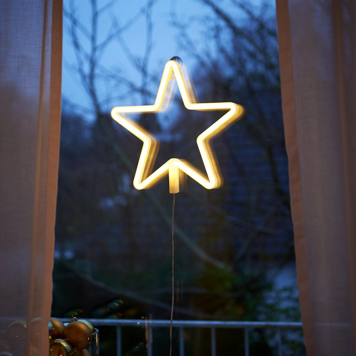 LED-NACHTLICHT - kinderfreundliche Wandleuchte in Sternoptik mit USB-Anschluss und Timer, 2xAA-Batterien - Weiß, Kunststoff (2/29/29cm) - Northpoint