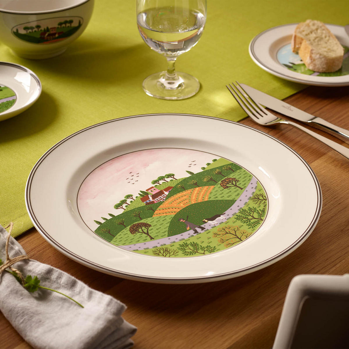 SPEISETELLER JÄGER Design Naif bunt ø 27 cm - Multicolor, Keramik (27cm) - Villeroy & Boch