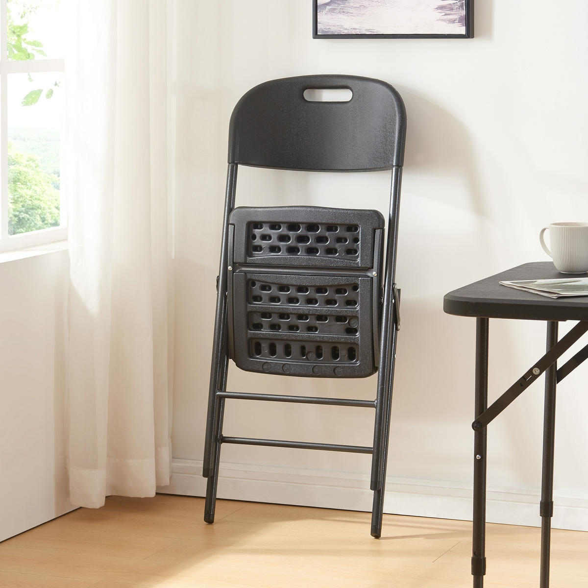 KLAPPSTUHL Ljusnarsberg - Schwarz, Kunststoff/Metall (46/87/53cm) - [en.casa]