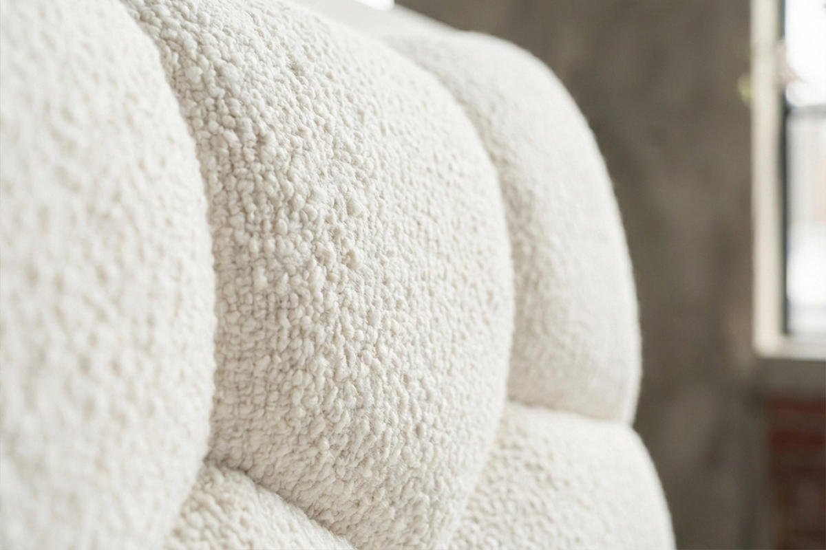 POLSTERBETT ATTICO Cremeweiß Bouclé - Creme, Textil (180/200cm) - KAWOLA