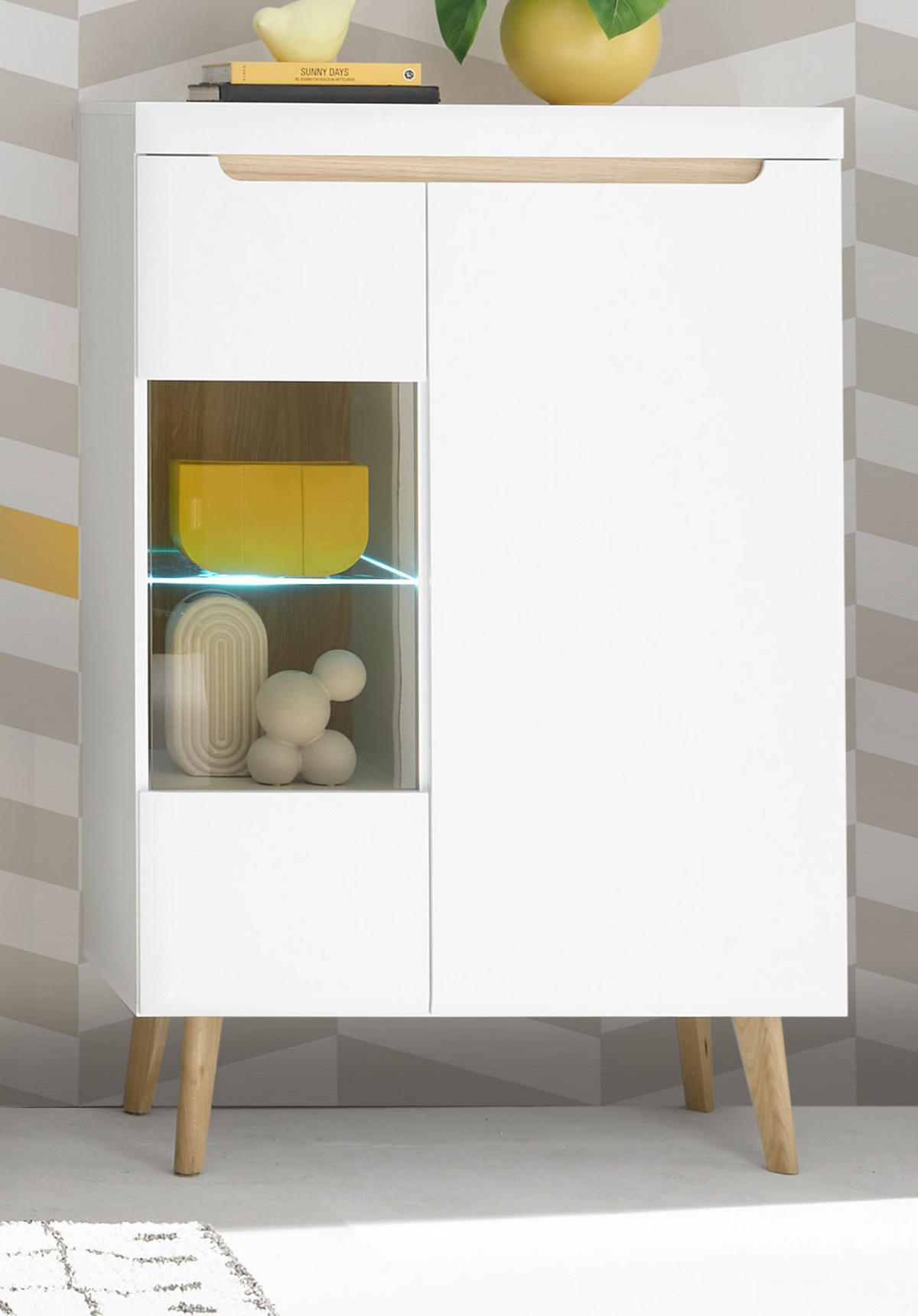 HIGHBOARD weiß, Eiche, skandinavisch 90 x 134 cm, Vitrine mit Soft-Close-Funktion - Eichefarben/Weiß, Glas/Holz (90/134/40cm) - Furn.Design
