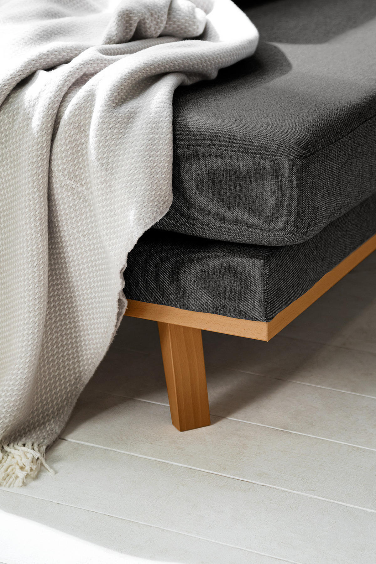 WOHNLANDSCHAFT mit Longchair - Dunkelgrau/Buchefarben, Textil (371/81/219cm) - home24