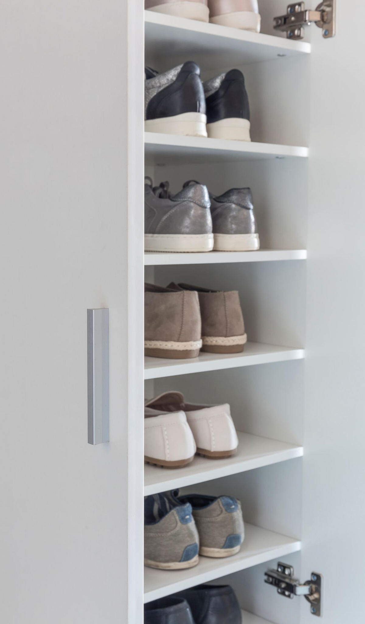 SCHUHSCHRANK – Weiß, für ca. 14 Paar Schuhe, 2 Türen, 2 Schubladen - Weiß, Holz (55/108/35cm) - KADIMA DESIGN