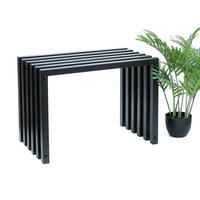 HOCKER Metall Schwarz Sitzbank Massiv Wetterfest 60 cm Sitzhocker Ela - Schwarz, Metall (60/43.5/37cm) - DanDiBo