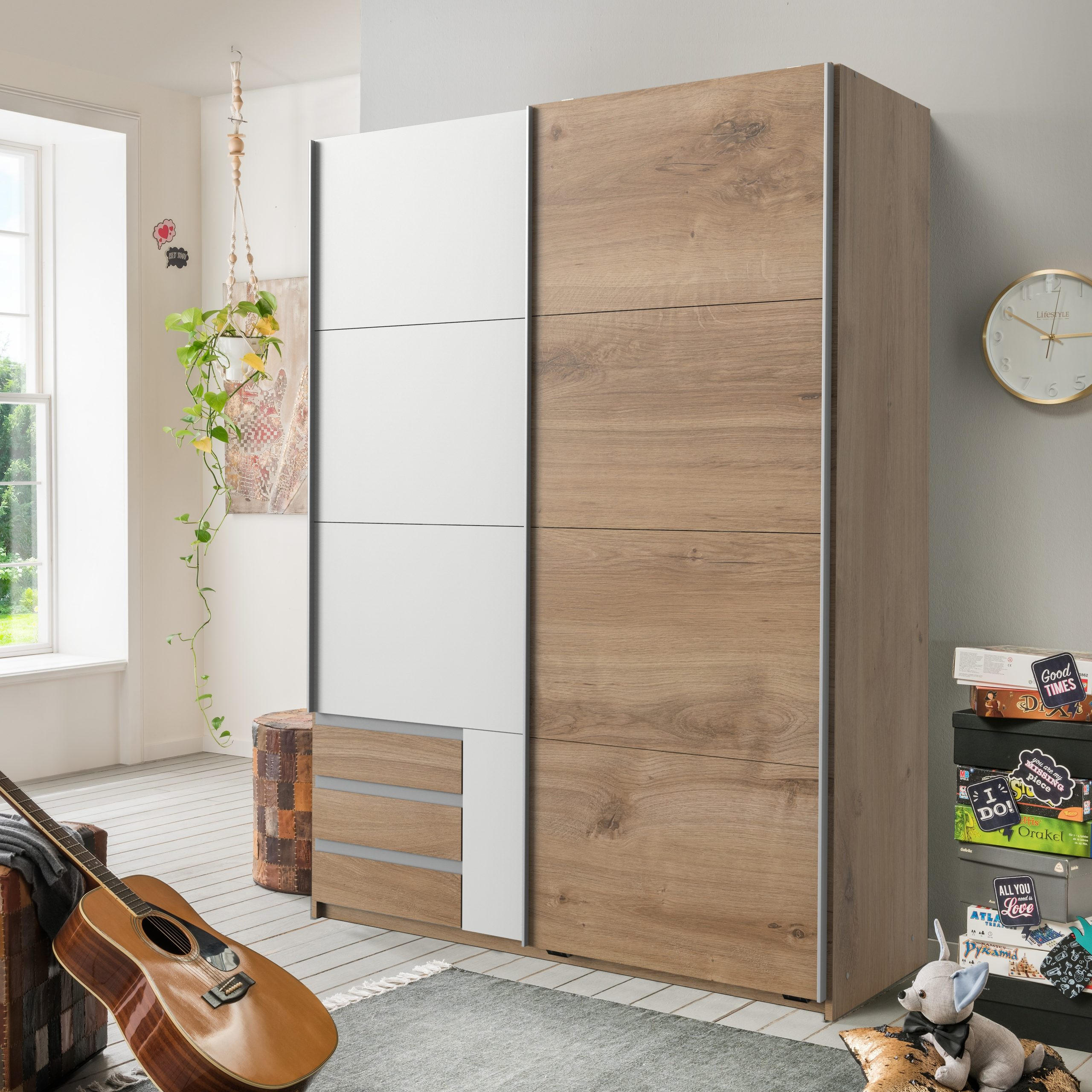 KLEIDERSCHRANK Emden in Plankeneiche Weiß - Schwebetürenschrank Breite 135 cm ohne Spiegel - Braun, Holzwerkstoff (135/198/65cm)