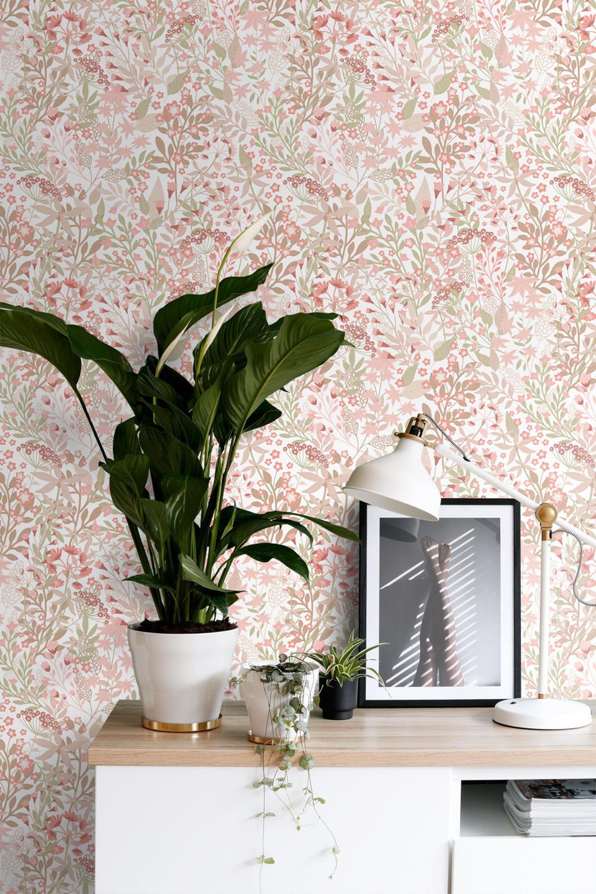 TAPETE Feldblumen 50 x 900 cm - Pink, Papier (50/900cm) - ESTAhome
