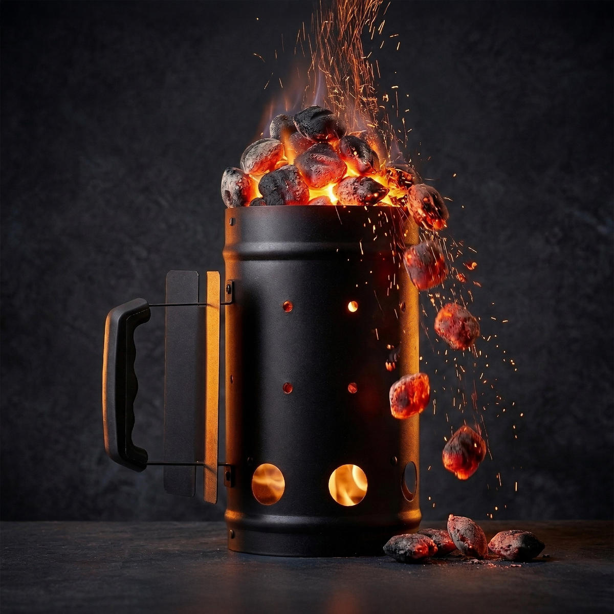 ANZÜNDKAMIN - Schwarz, Kunststoff/Metall (24/27/16cm) - Relaxdays