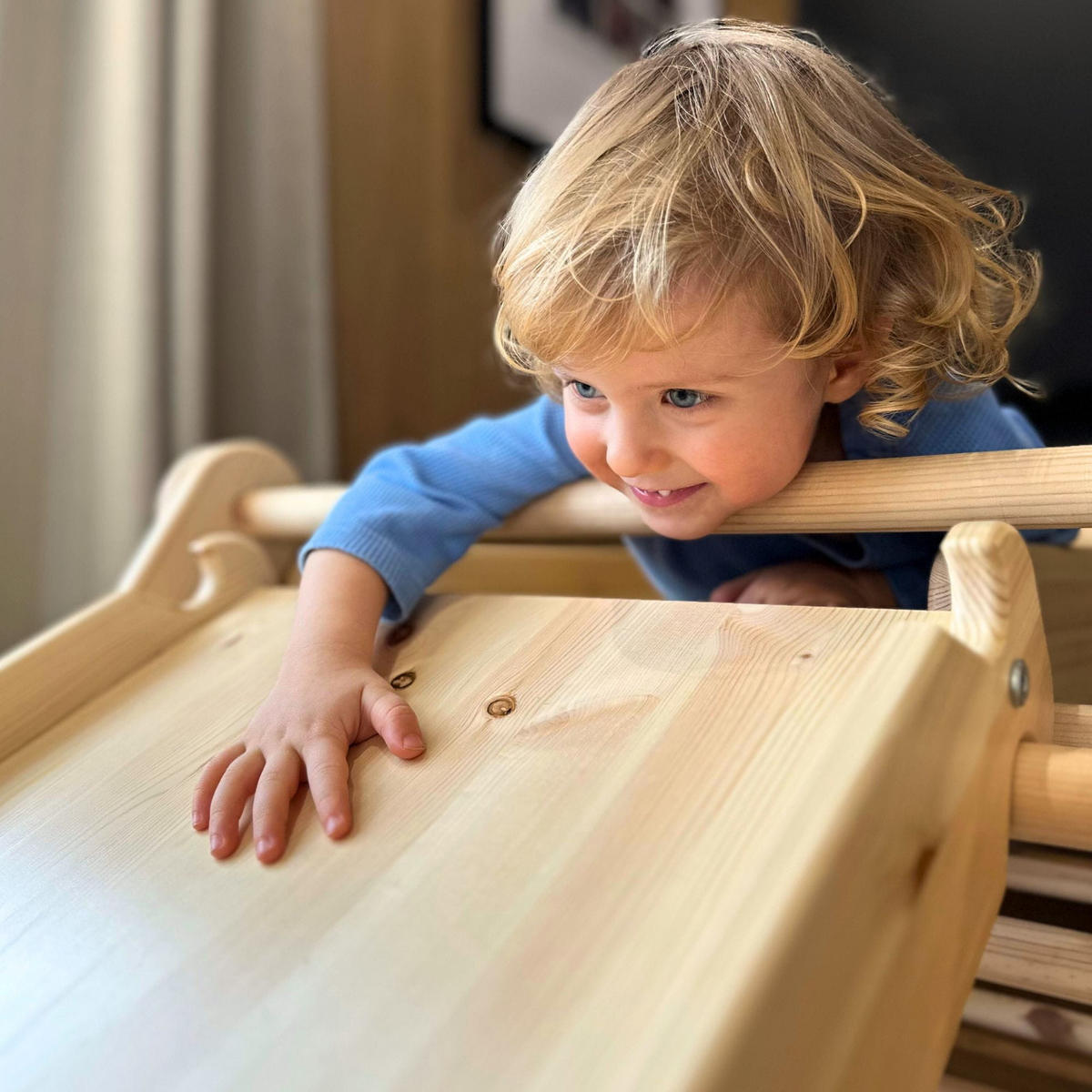 KLETTERDREIECK mit Rutsche, Montessori, Grau - Grau, Holz (59.5/59/60cm) - MeowBaby