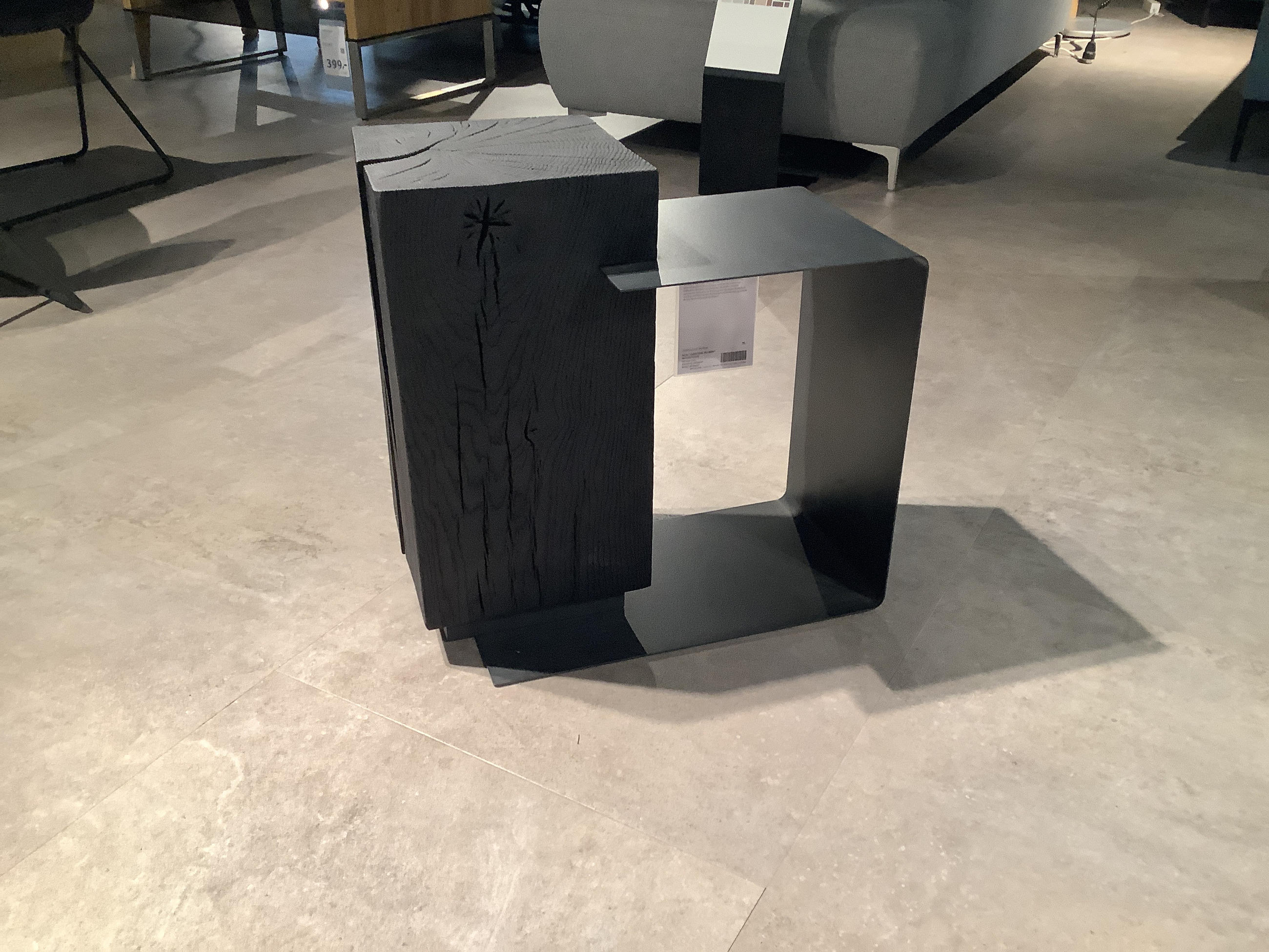 Beistelltisch Naturstück - Johann Jakob