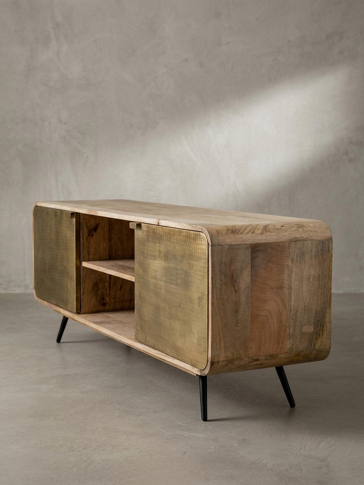 LOWBOARD Mango Massivholz Modern Stil 160x55x41 cm mit punzierten Türen - Schwarz/Braun, Holz/Metall (160/55/41cm) - KADIMA DESIGN