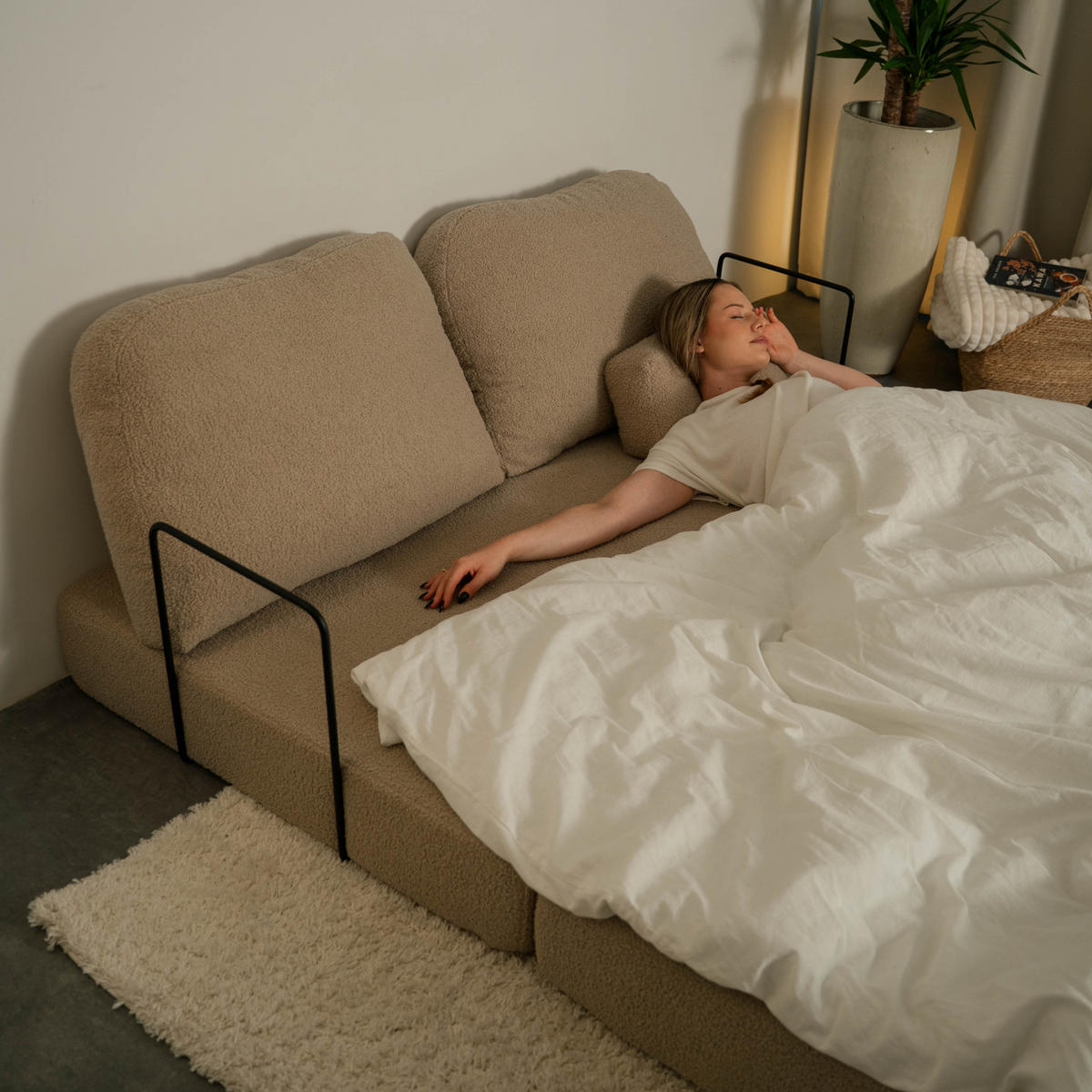 ROHOVÁ SEDAČKA LEA modulární Boneless pohovka s funkcí spaní, šedá QUELLE 92 - šedá, textil (270/160cm) - MASSENO