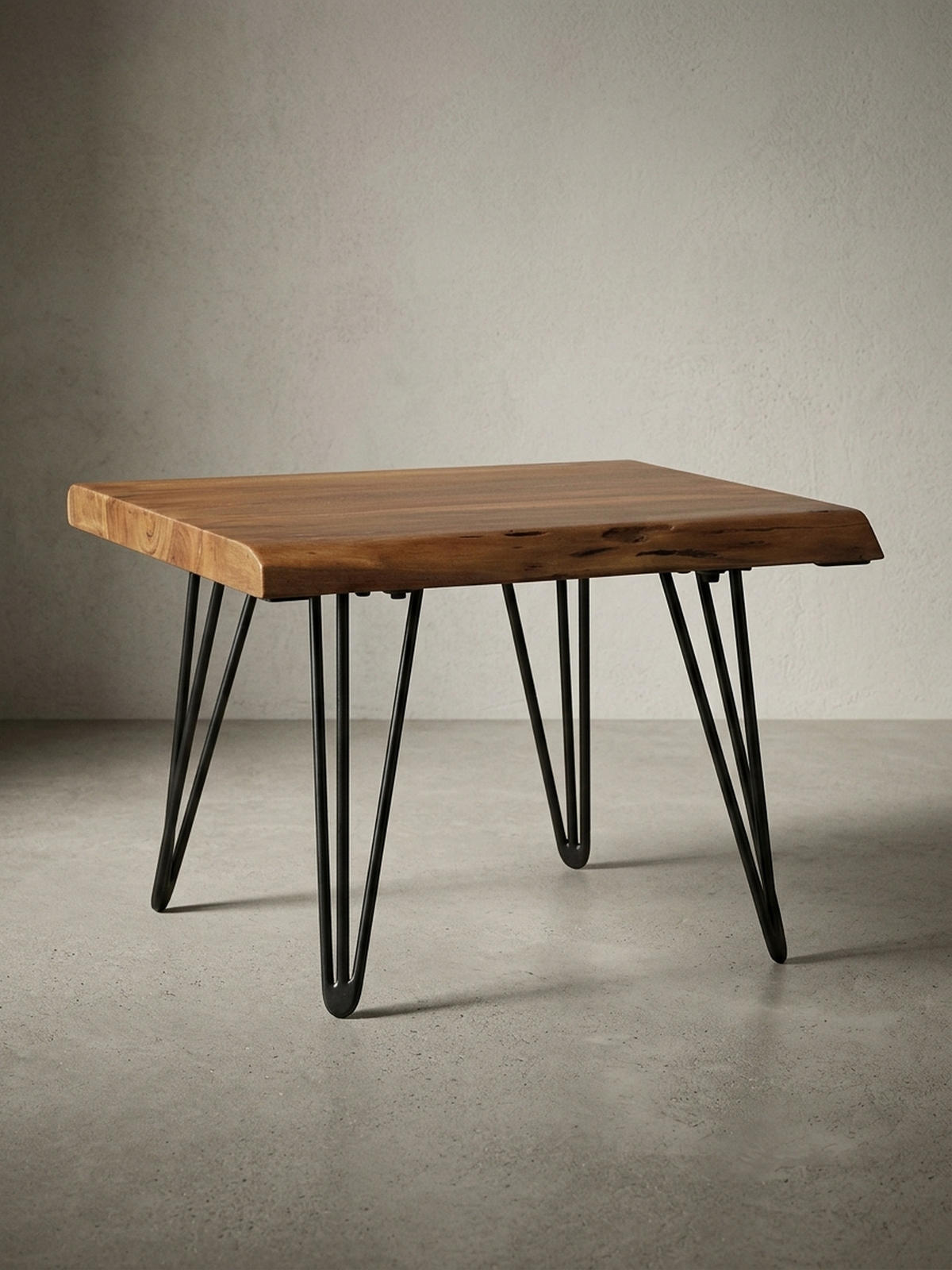 COUCHTISCH Massivholz Sheesham mit Baumkante und Haarnadelbeinen, Stil Natürlichkeit - Schwarz/Braun, Holz/Metall (51/56/38cm) - KADIMA DESIGN