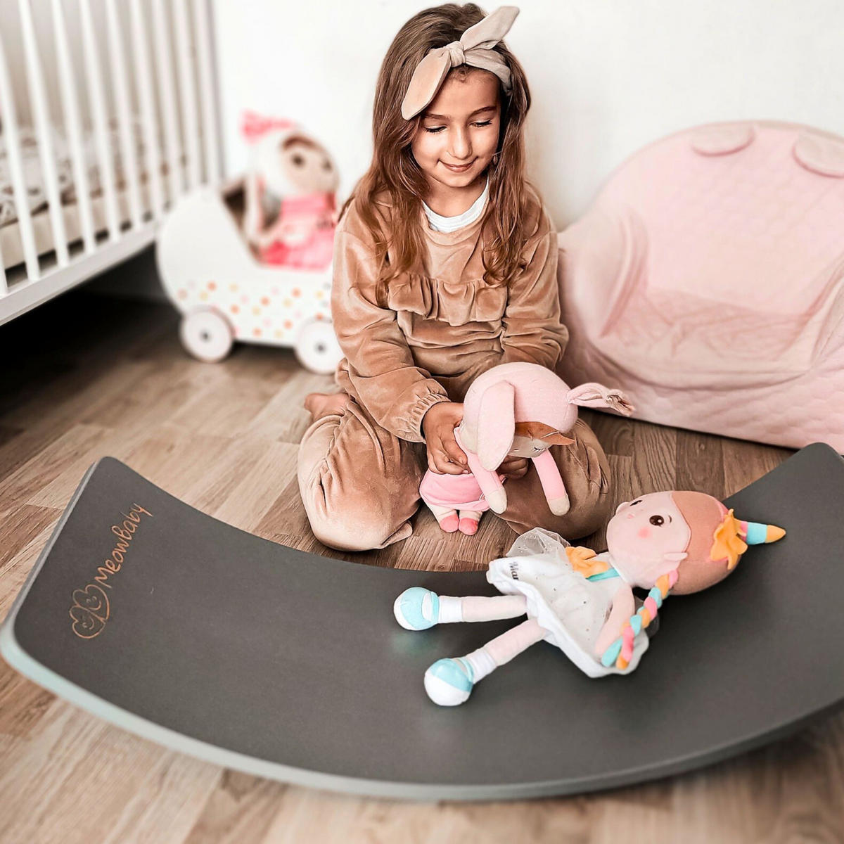 BALANCIERBRETT mit Filz für Kinder 80x30cm, Grau Balance Board, Grau Melange - Dunkelgrau, Holz (30/18/80cm) - MeowBaby