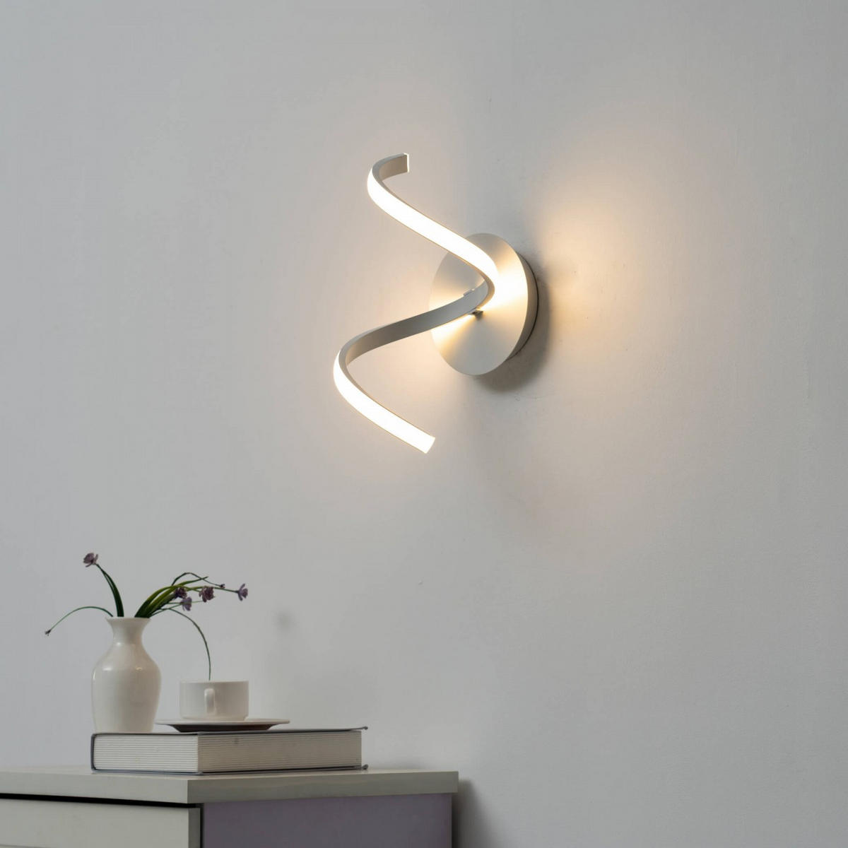 WANDLEUCHTE Vortex, Weiß, 35cm - Weiß, Metall (20/35/19cm) - KOSILUM