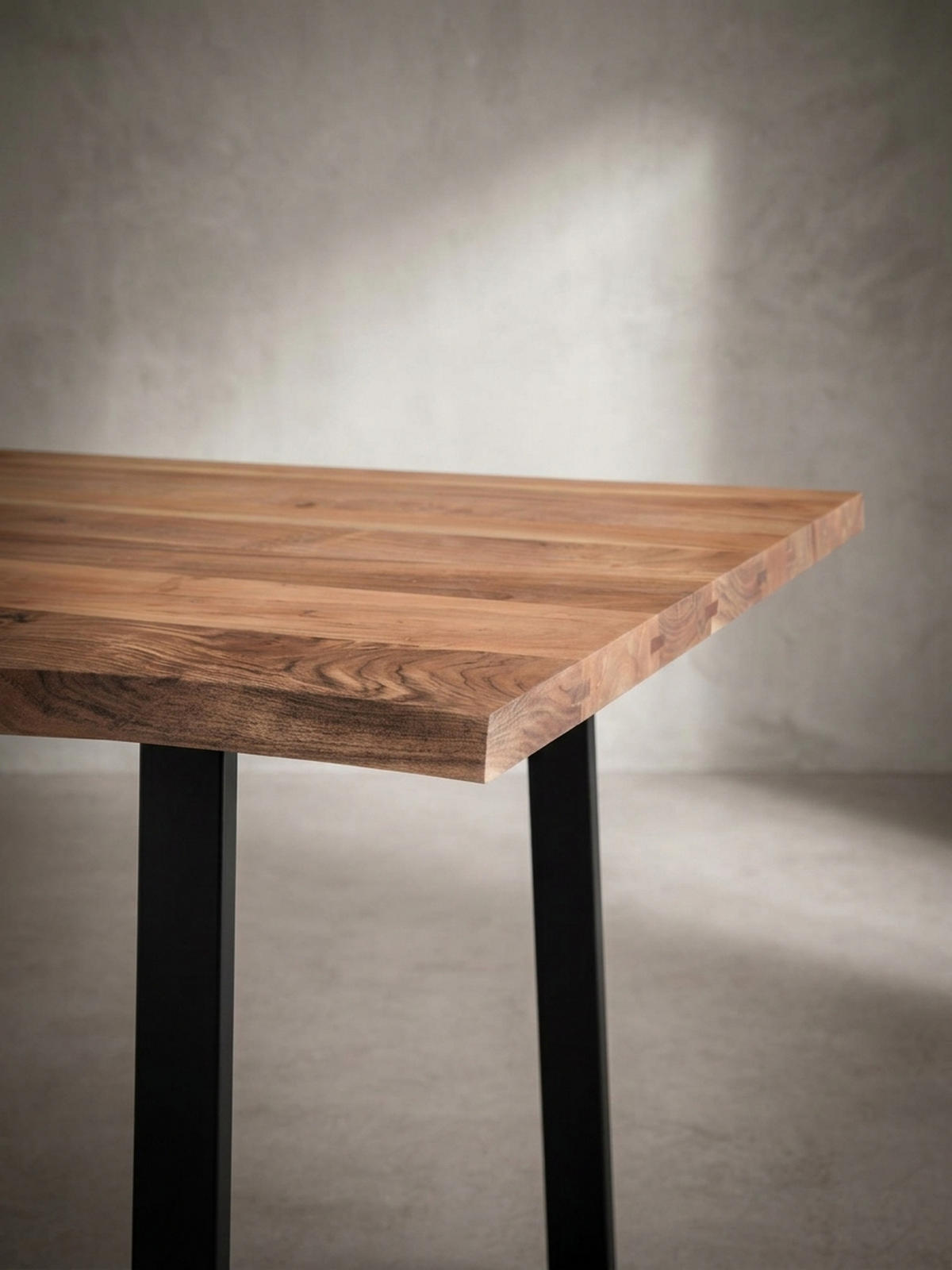 ESSTISCH Massivholz Baumkante Schwarz Metall Handgefertigt TARN, Goldbraun-Schwarz 140x80x76 cm - Schwarz/Braun, Holz (80/140/76cm) - KADIMA DESIGN