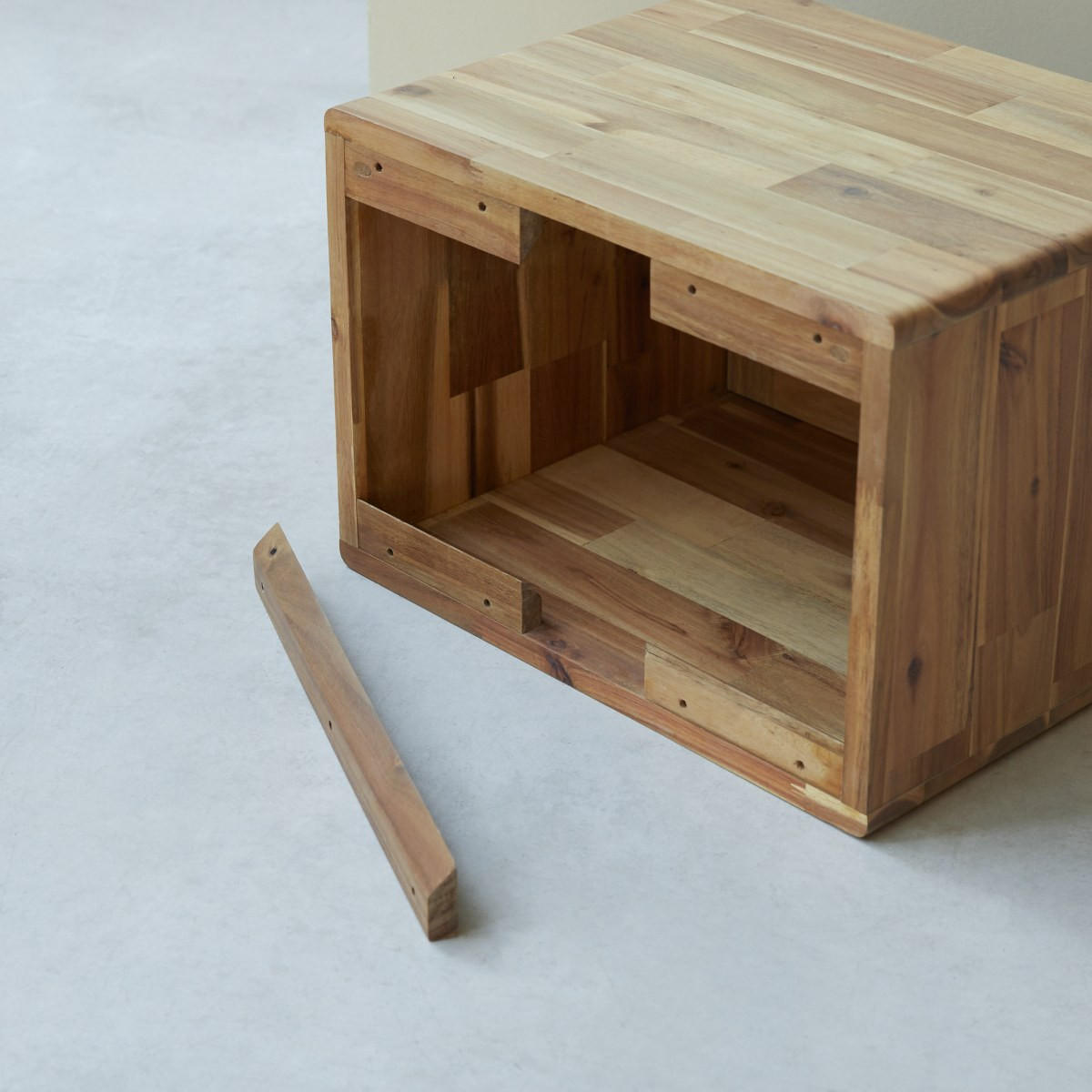 BADEZIMMERMÖBEL Lila Natur aus Akazie - Naturfarben, Holz (50/35/40cm) - Tikamoon