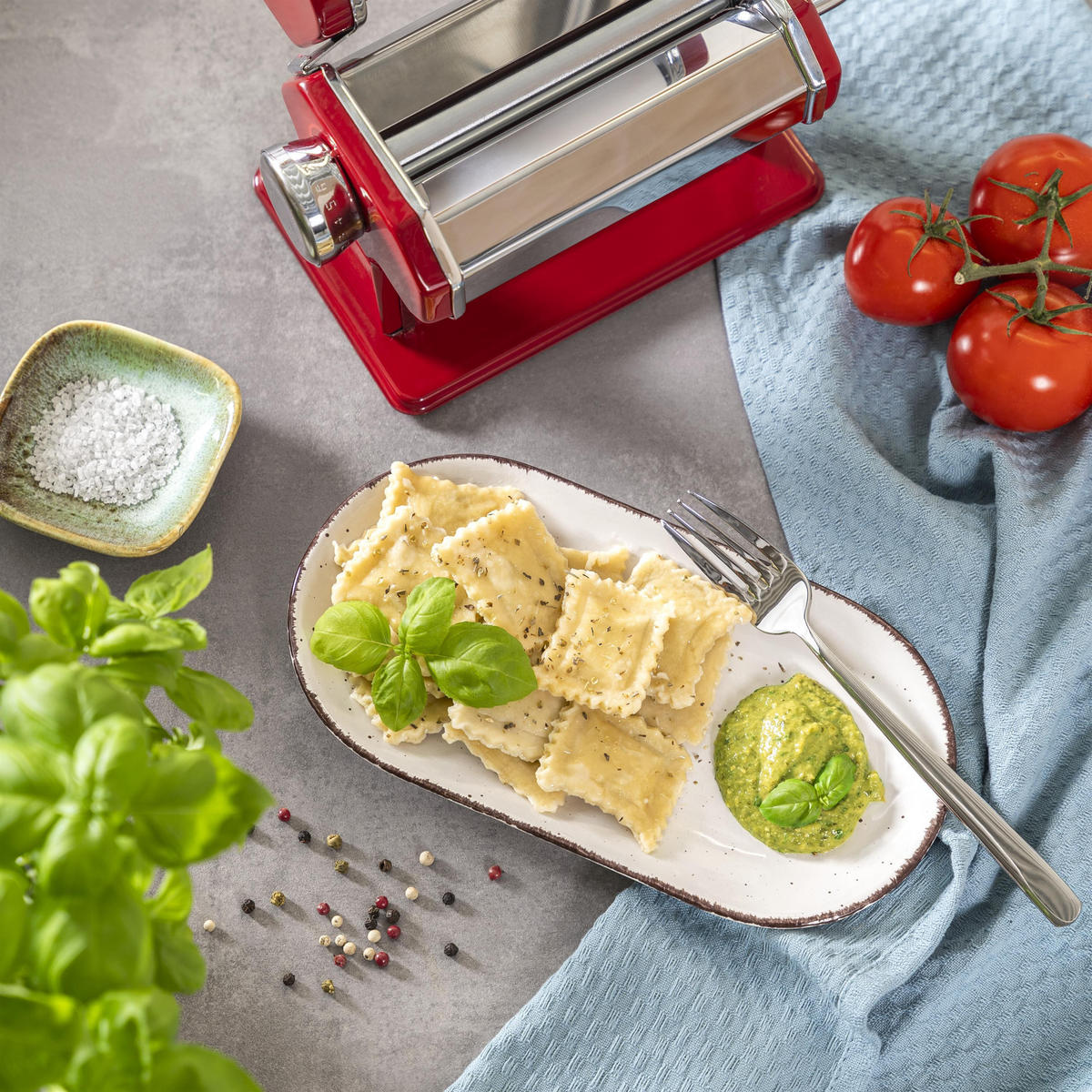 NUDELMASCHINE, rot - Rot, Metall (20/15/21cm) - bremermann