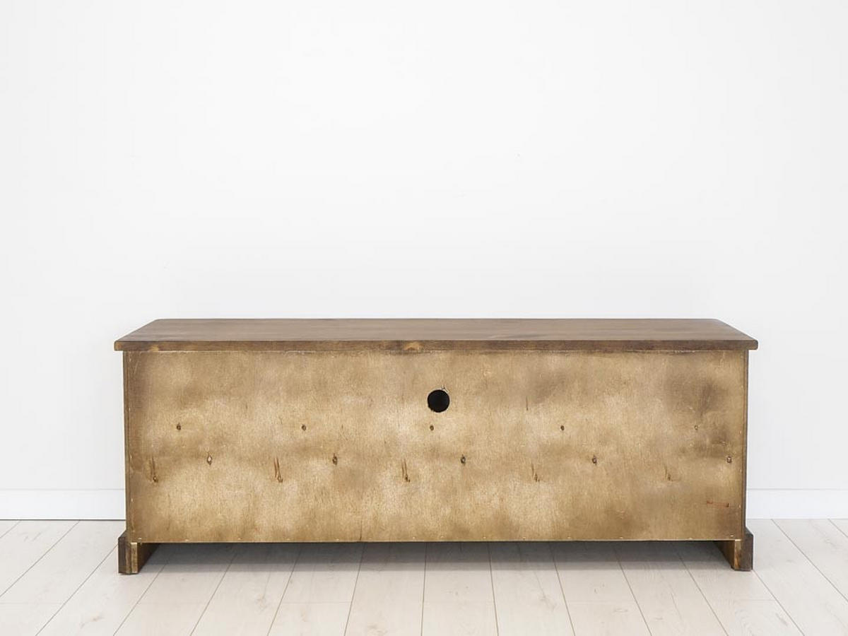 KOMODA POD TELEVIZI z masivního dřeva Rustyk - tmavě hnědá/černá, dřevo (152/56/45cm) - Seart