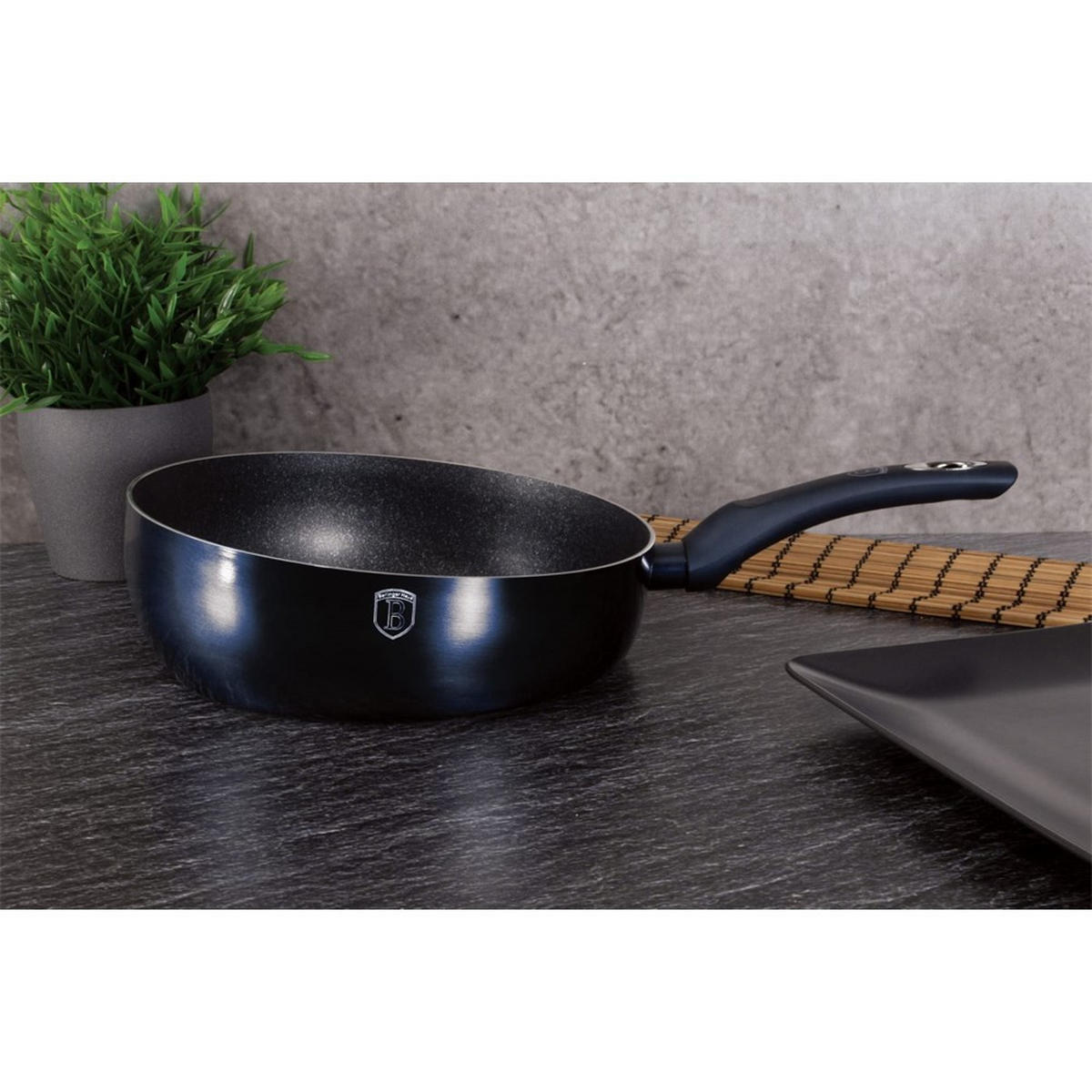 WOK Blau 26/26/8 cm BH1881 - Blau, Metall (26cm) - Berlinger Haus