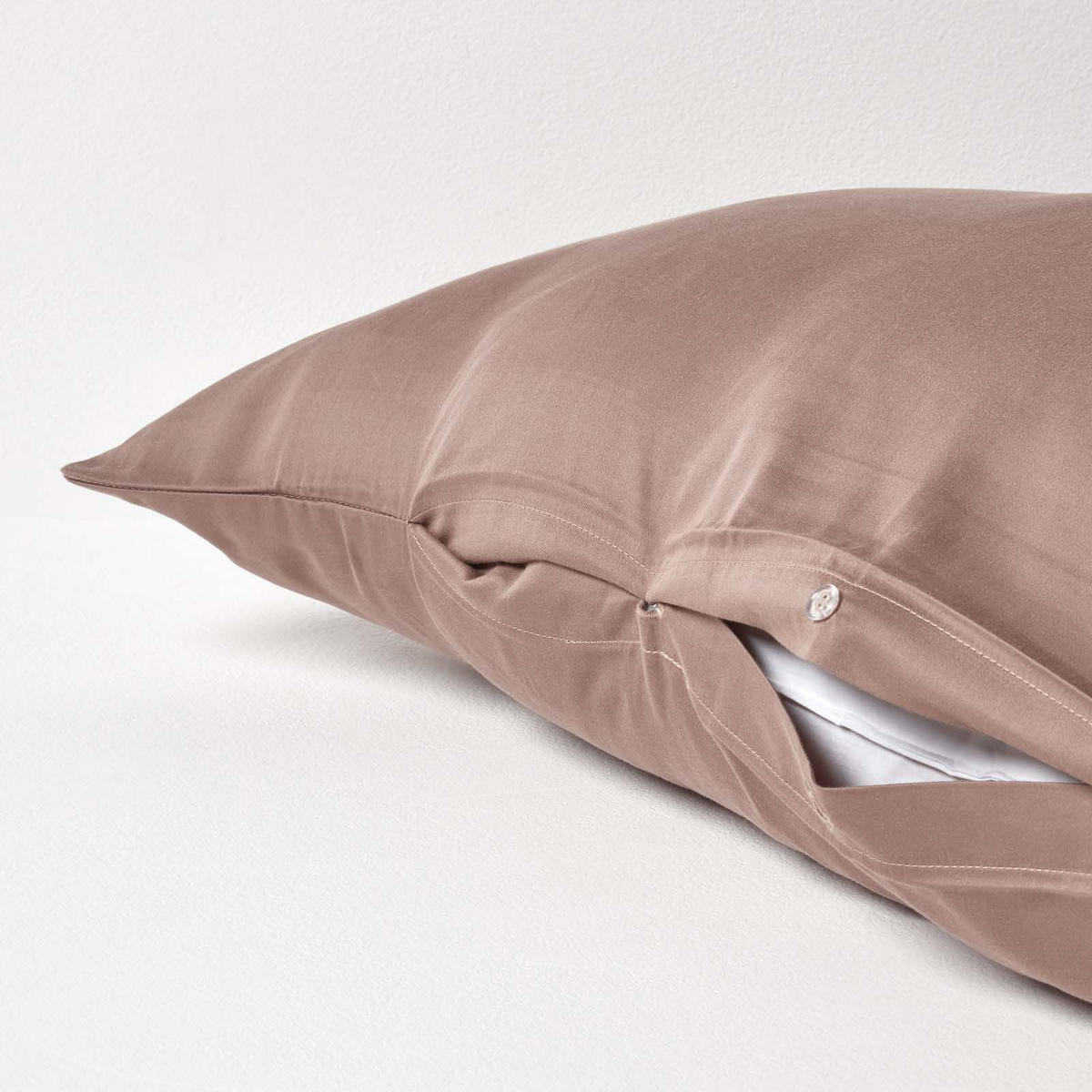 BIO-KISSENBEZUG für V-Form-Kissen, Satin, Fadendichte 400 - Braun, Textil (38/76cm) - Homescapes