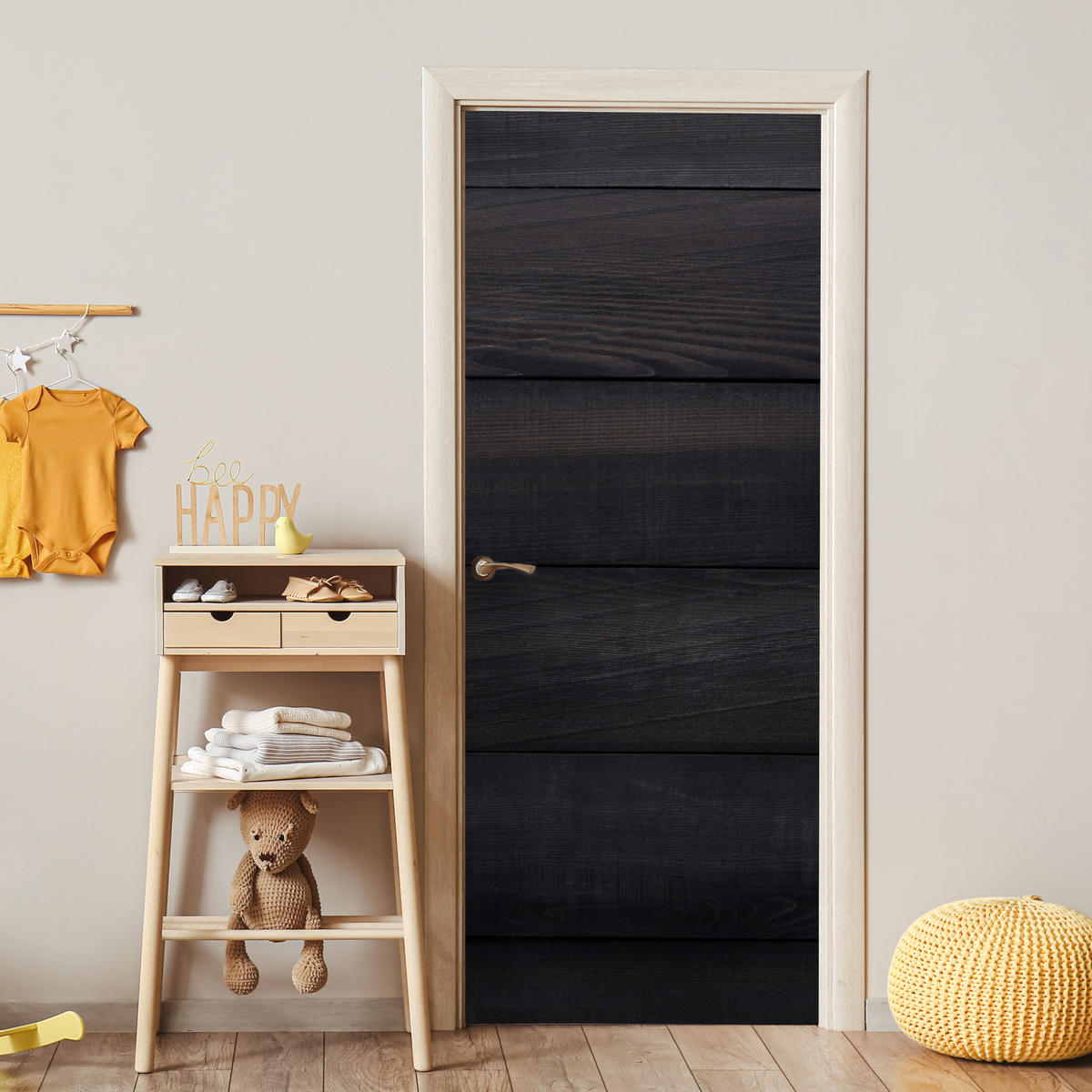 TÜRAUFKLEBER Schwarzer Hintergrund mit einer Plankenstruktur 85x215 cm - Türtapete - Schwarz, Kunststoff (85/0.1cm) - MuchoWow