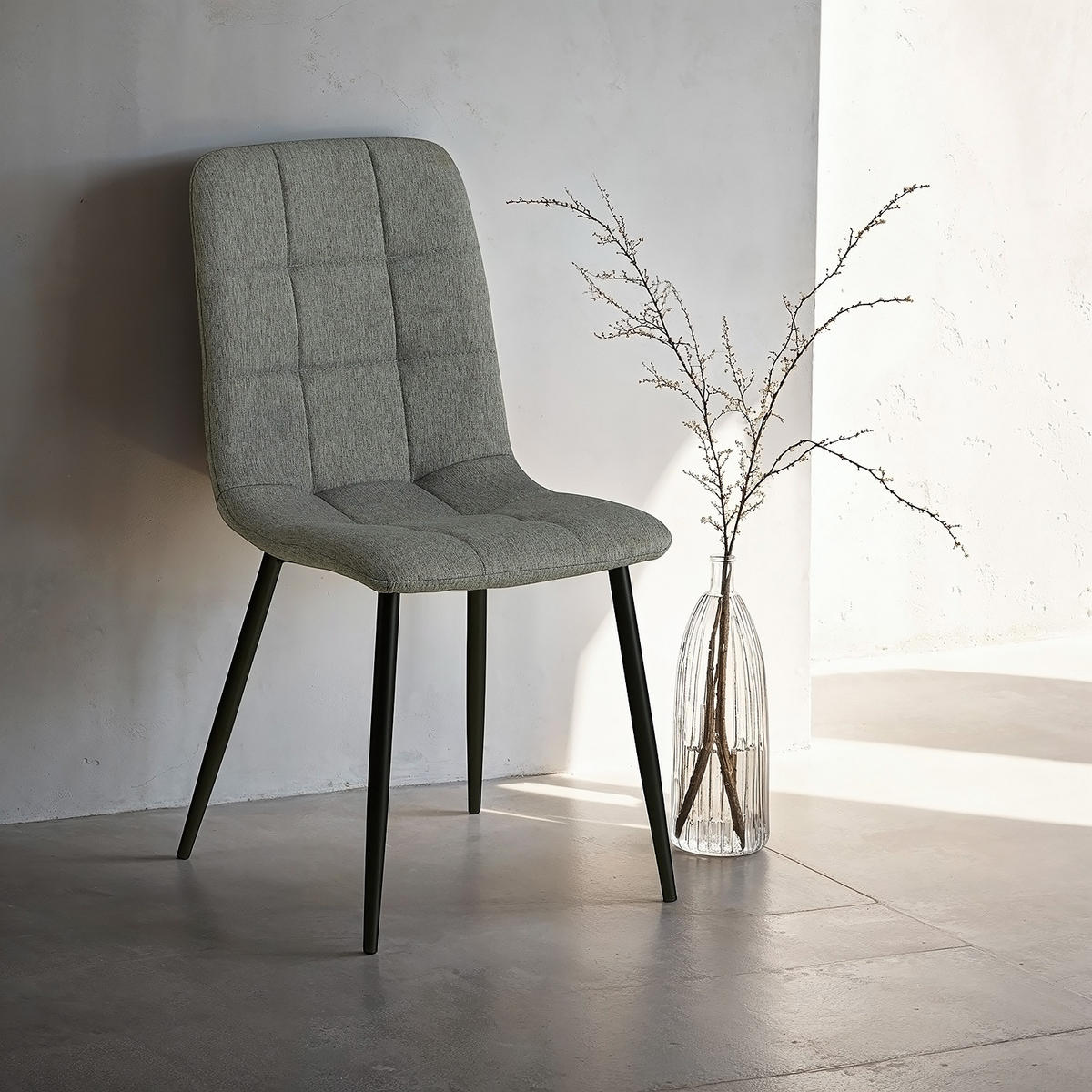 TISCHGRUPPE 80/80 cm Weiß mit 2 Stühlen - Weiß/Grau, Holz/Textil (80/75/80cm) - Homestyle4u