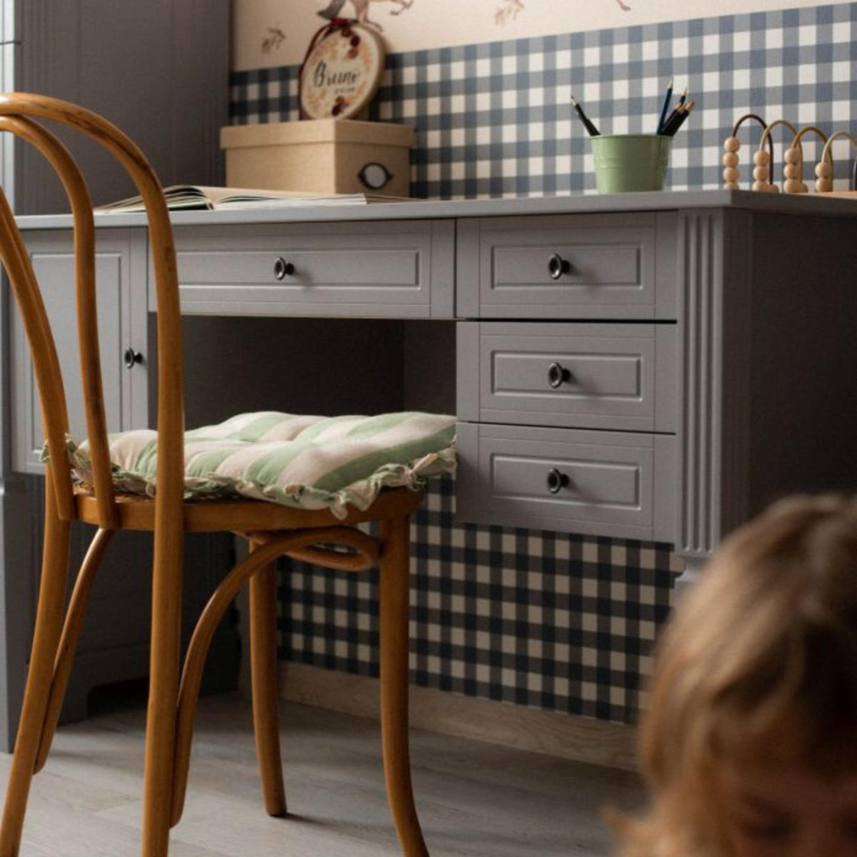 KINDERSCHREIBTISCH Ines - Grau, Holzwerkstoff (132/78/60cm) - RAUMHIRSCH FURNITURE